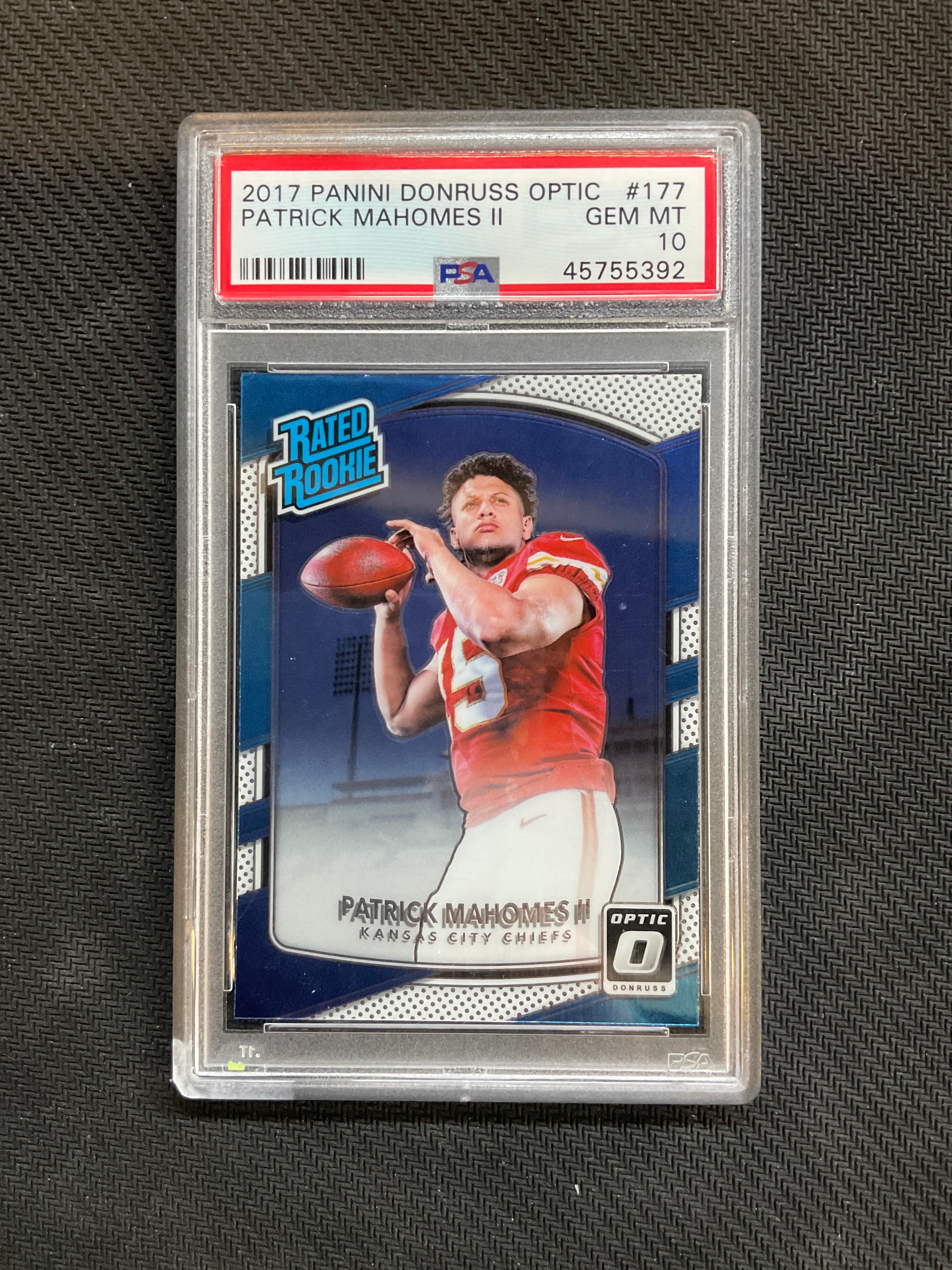 2017 Donruss Optic Patrick Mahomes II Rookie #177 PSA 10 392