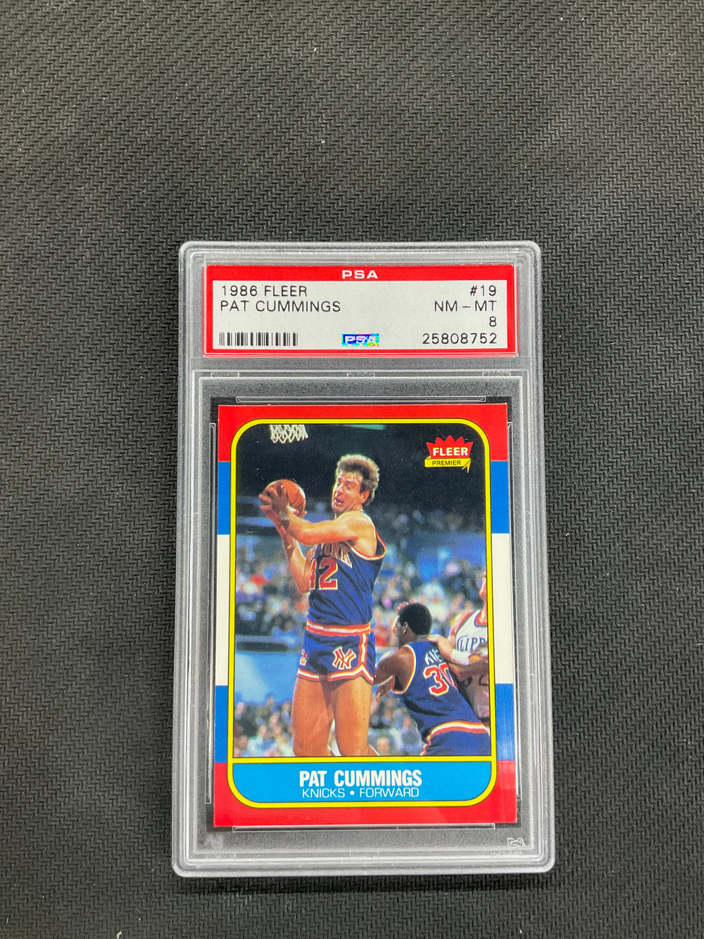 1986 Fleer Pat Cummings #19 PSA 8
