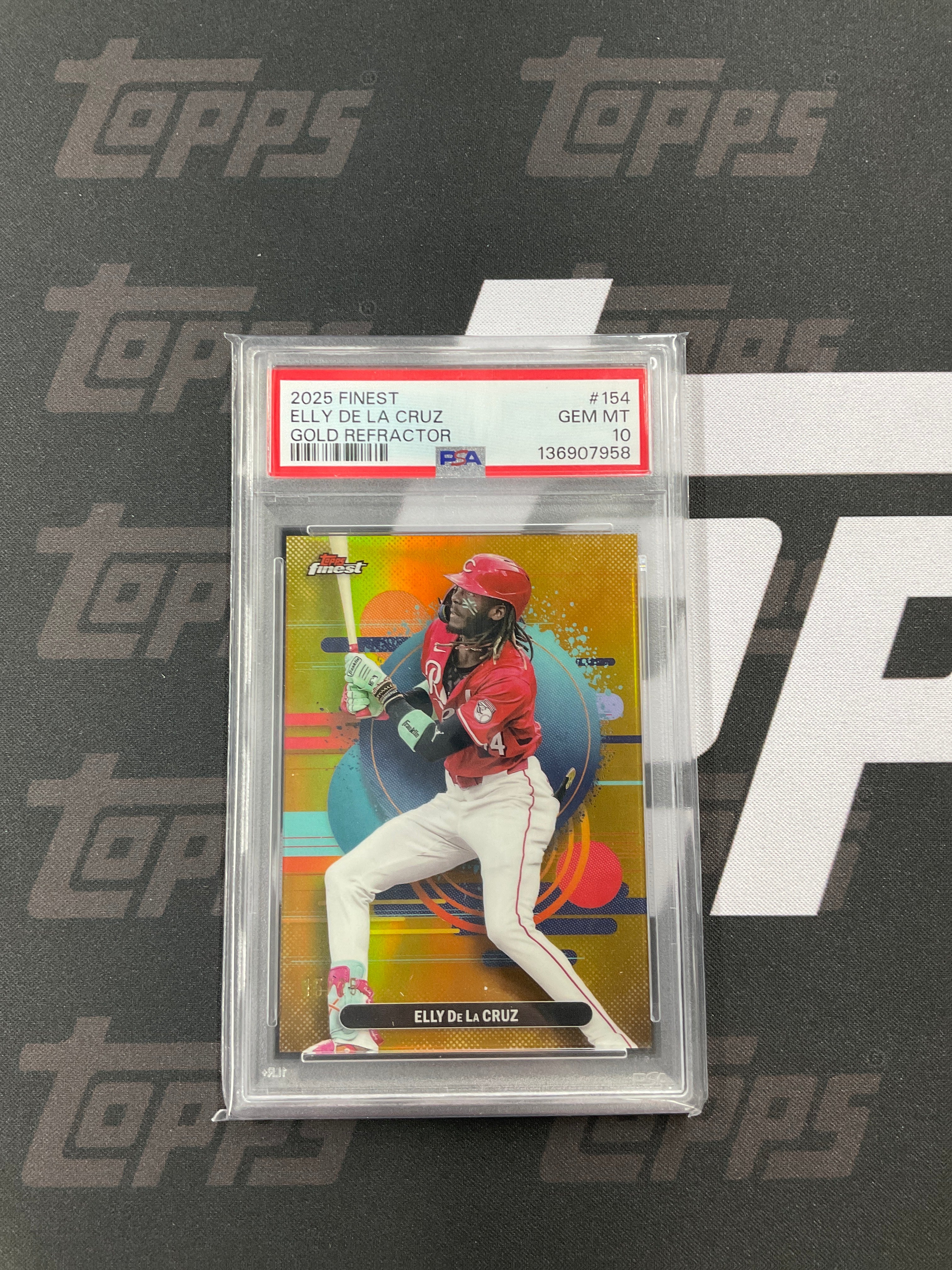 2025 Topps Finest Elly De La Cruz Gold /50 PSA 10