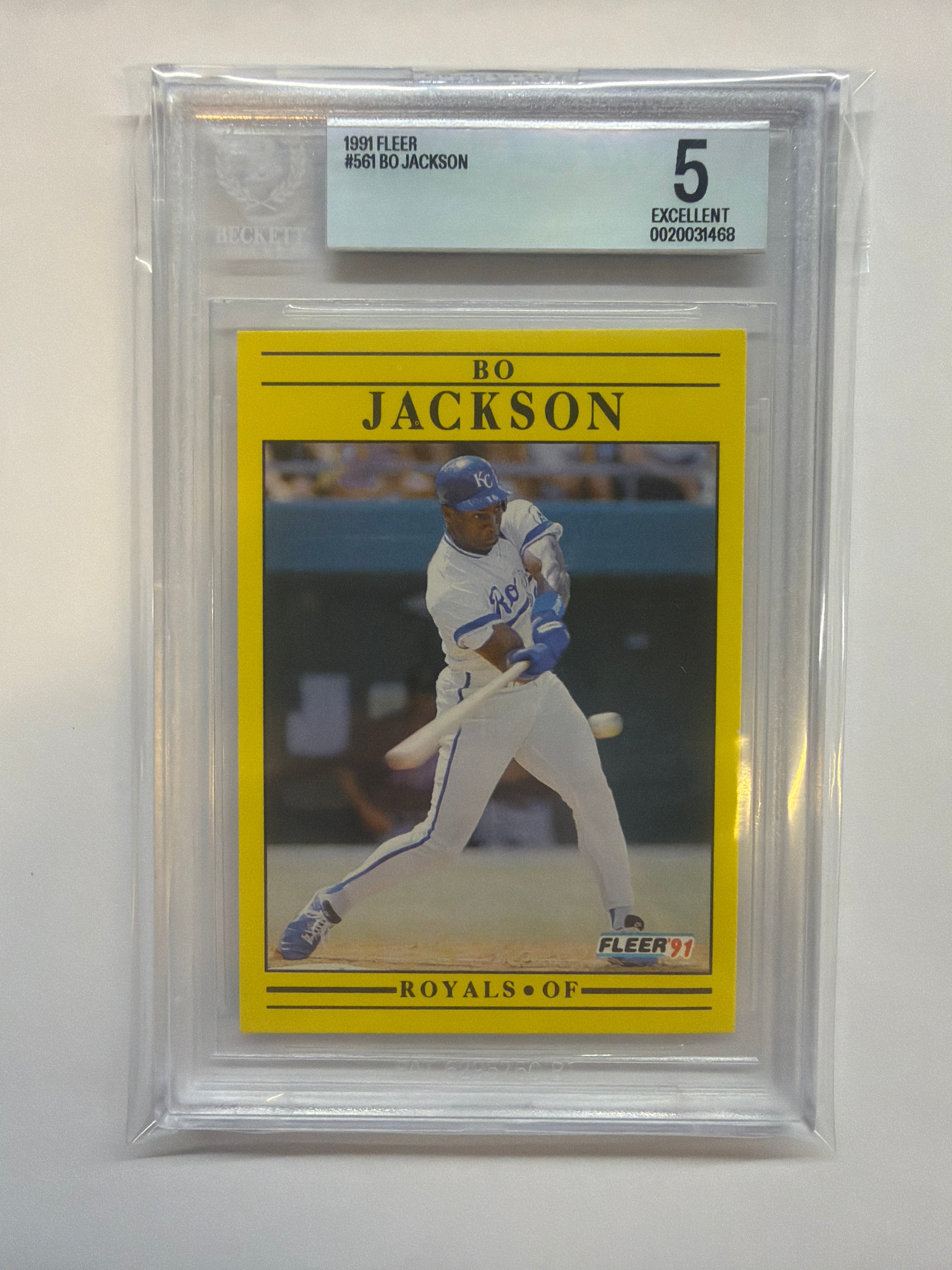 1991 Fleer #561 Bo Jackson BGS 5 Royals