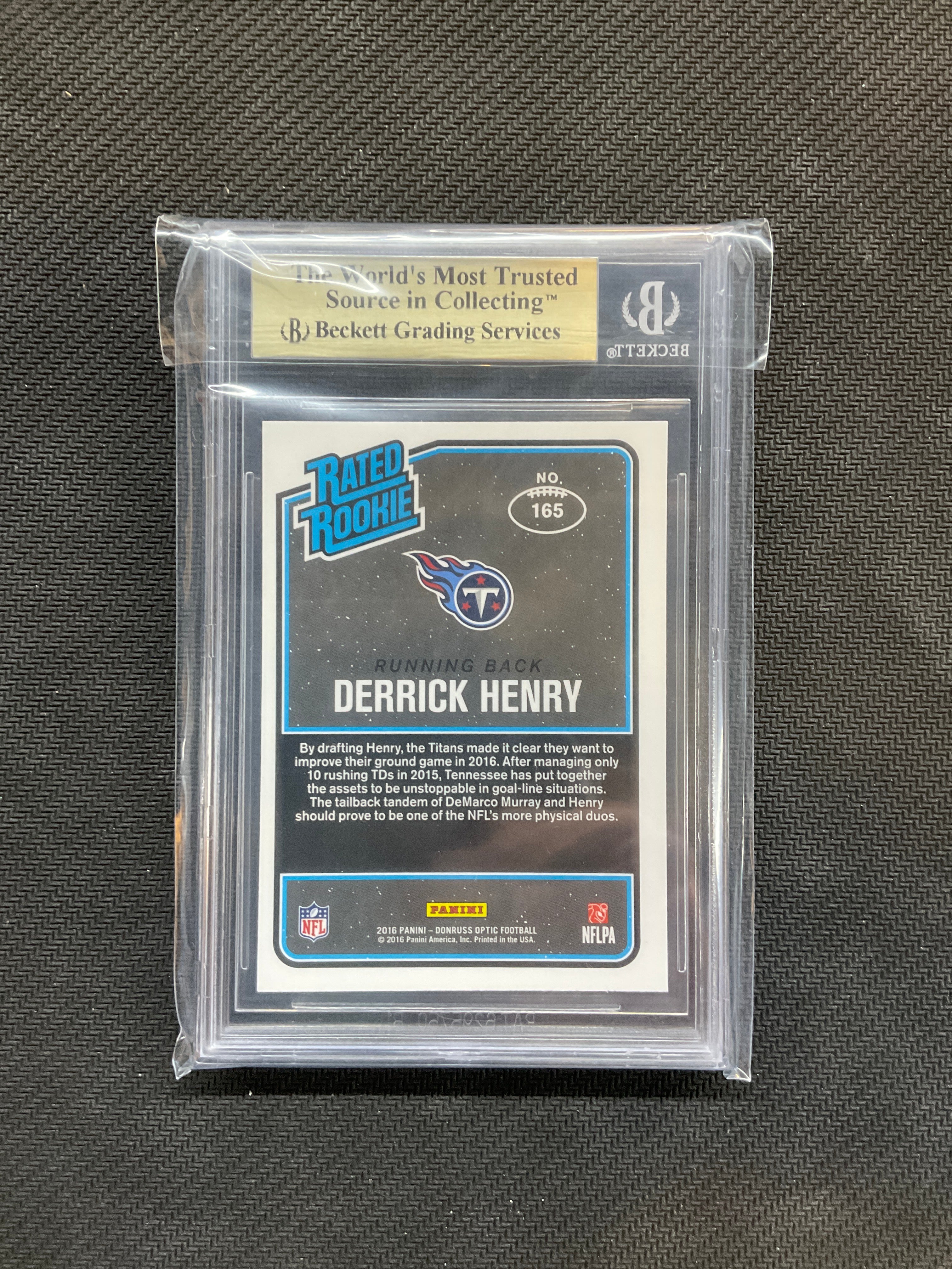 2016 Donruss Optic Derrick Henry Rookie Pink BGS 9.5