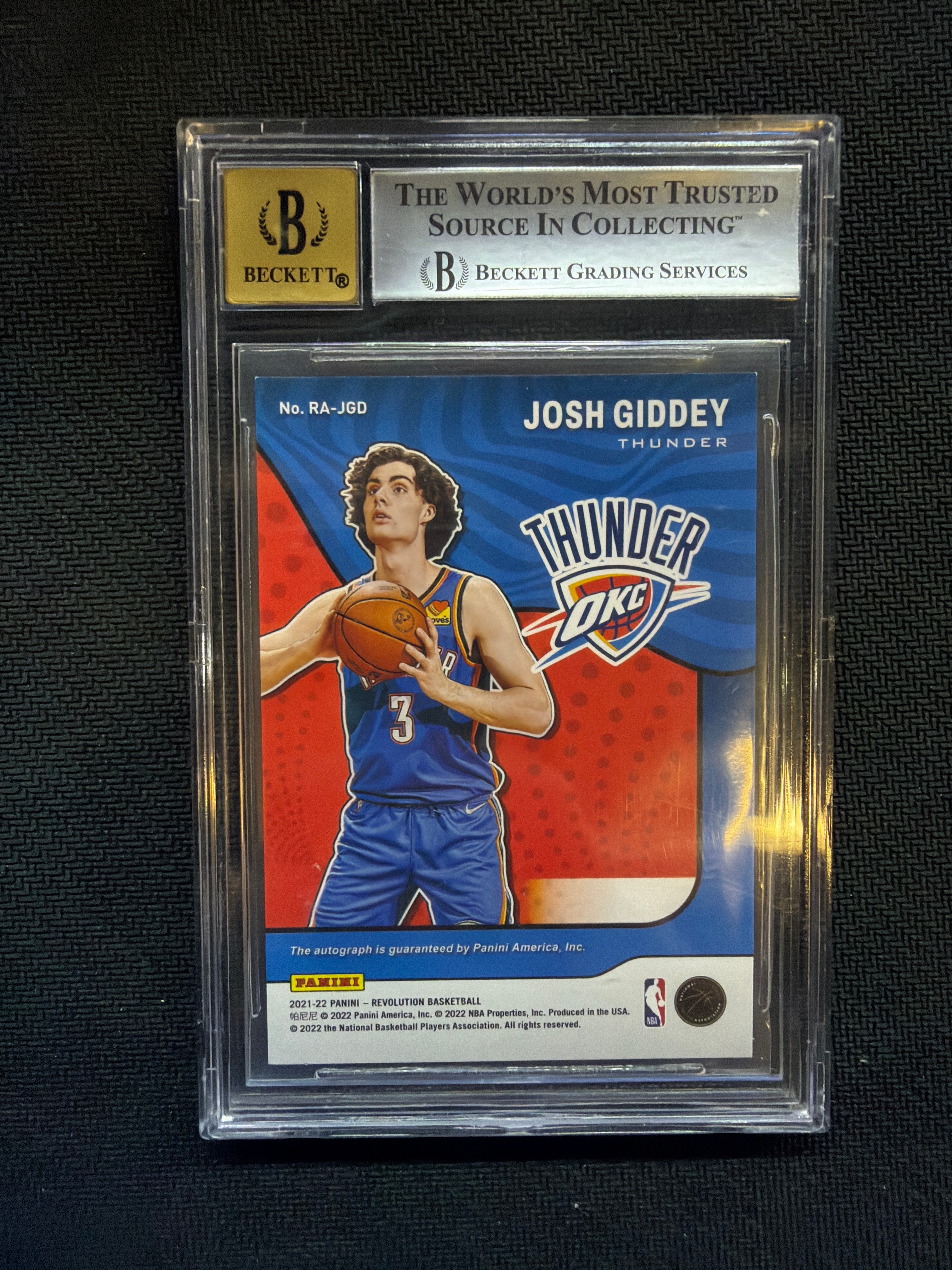 2021-22 Revolution Josh Giddey Rookie Auto BGS 9 10