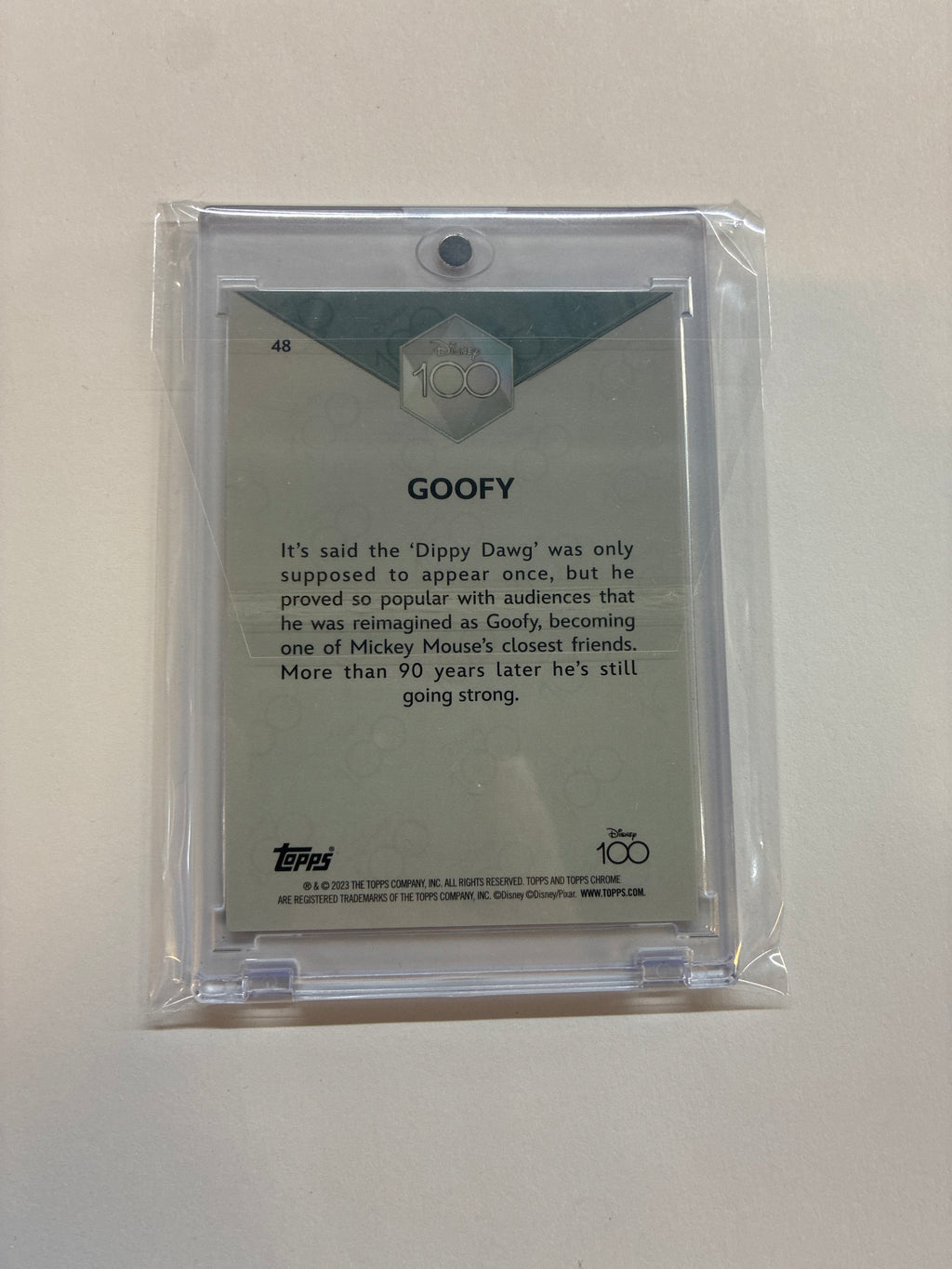 2023 Topps Chrome Disney 100 Goofy Pink Refractor /399