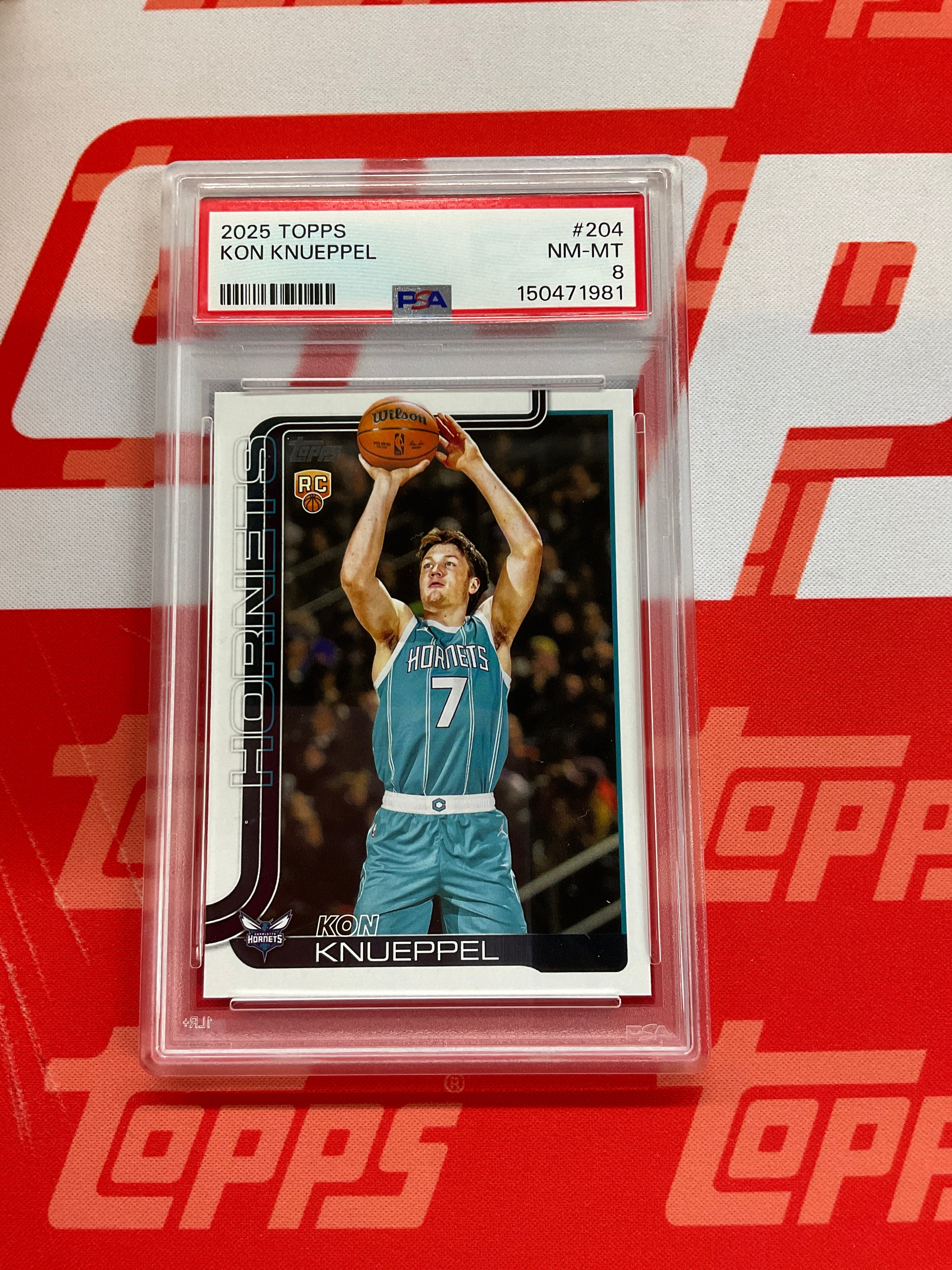 2025-26 Topps Kon Knueppel Rookie #204 PSA 8 Hornets 981