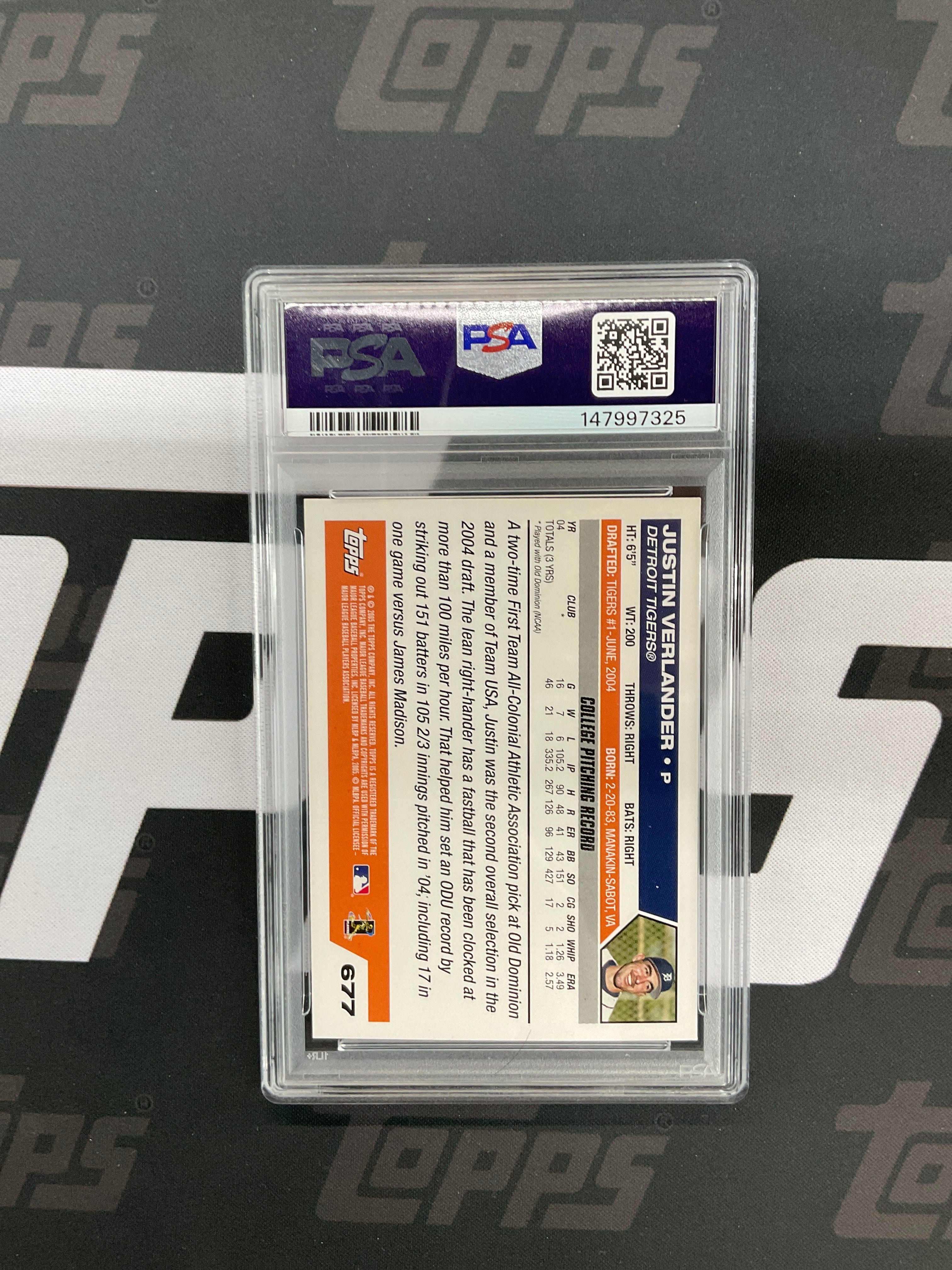 2005 Topps Justin Verlander Rookie #677 PSA 8 Tigers