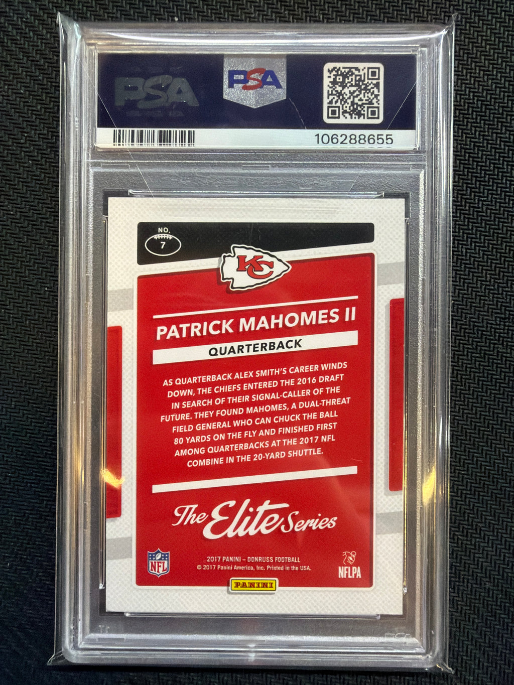 2017 Donruss Patrick Mahomes II The Elite Series Rookie PSA 8 Cheifs