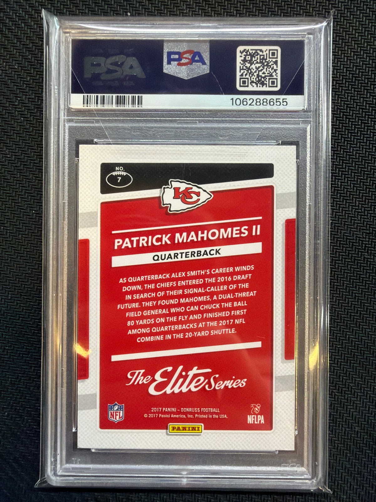 2017 Donruss Patrick Mahomes II The Elite Series Rookie PSA 8 Cheifs