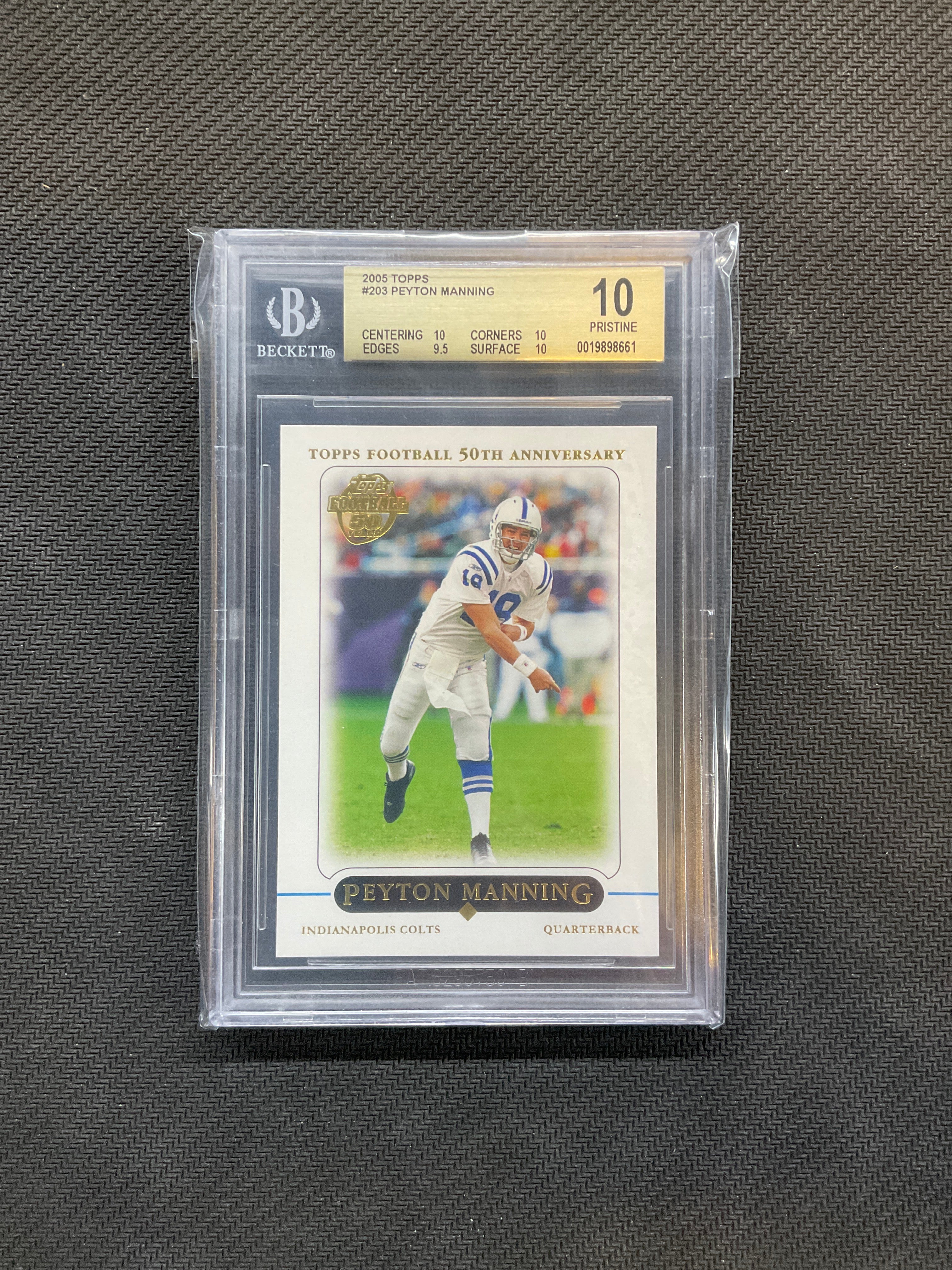 2005 Topps Peyton Manning #203 BGS 10 Colts