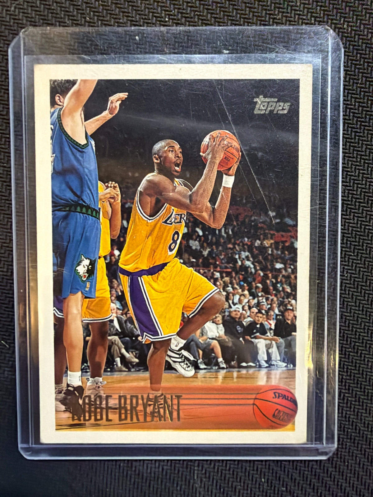 1996 Topps Kobe Bryant #138 Rookie - Damage
