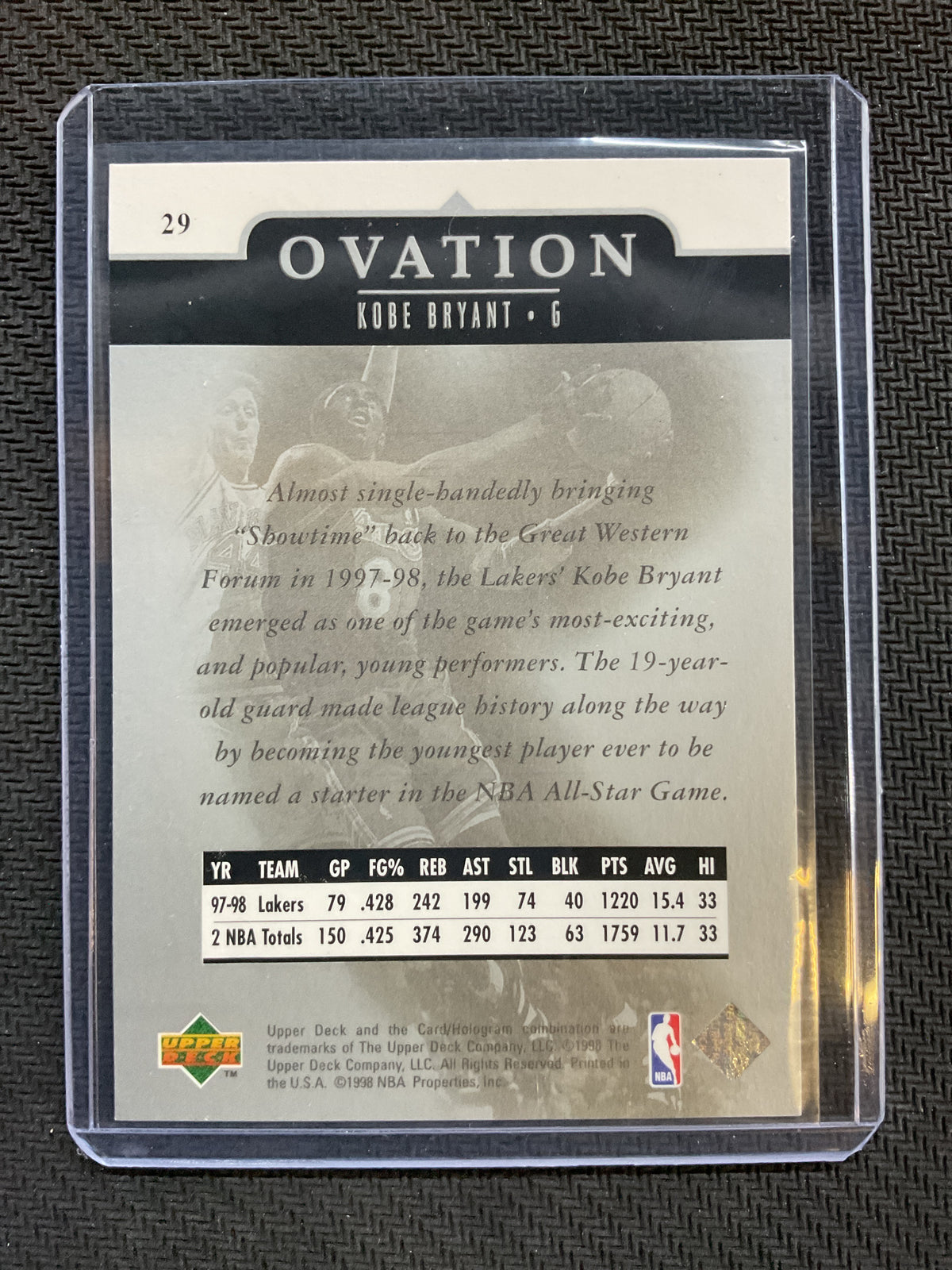 1998 Upper deck Ovation Kobe Bryant Lakers