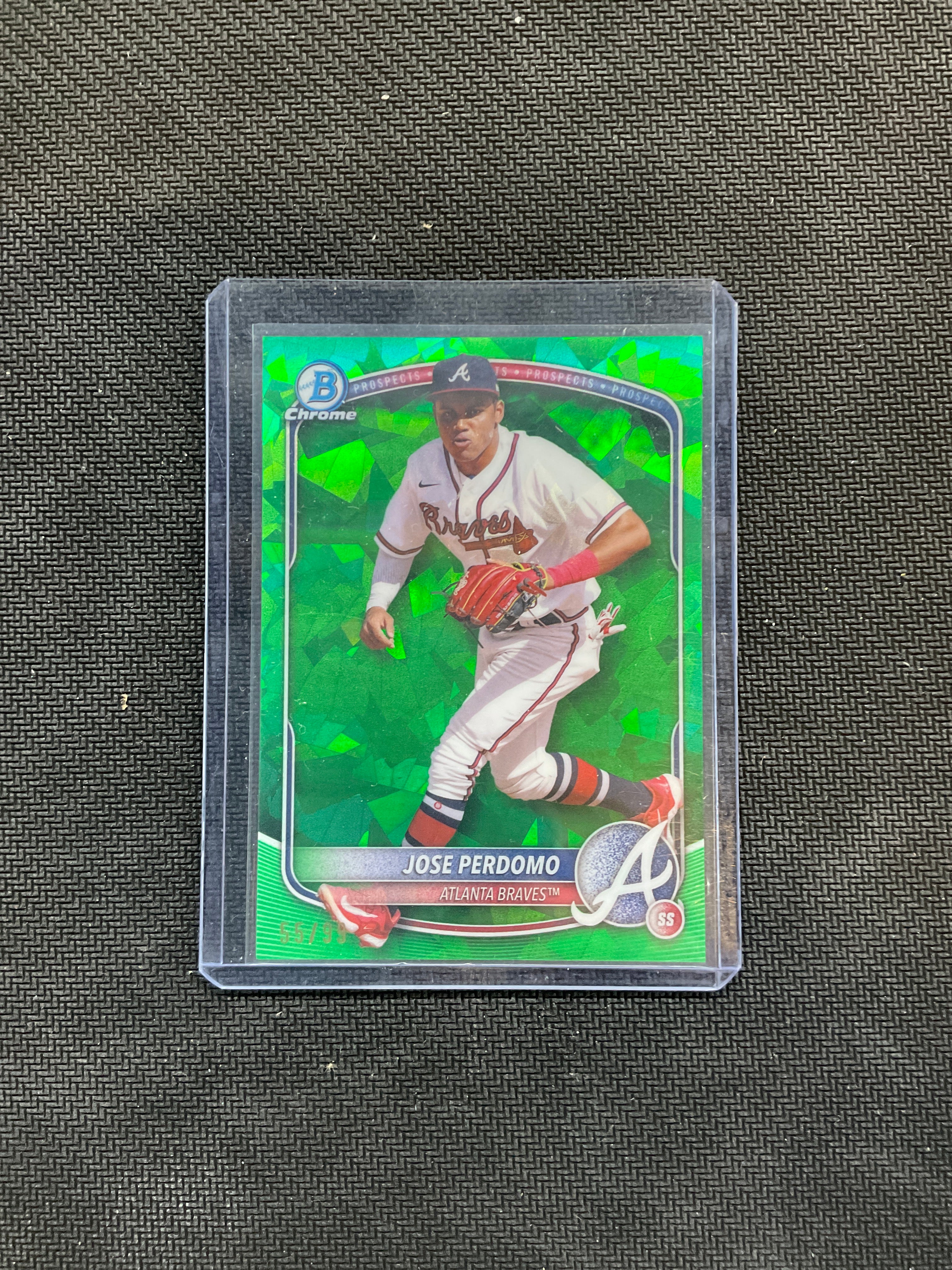 2025 Bowman Sapphire Jose Perdomo Green /99 Braves