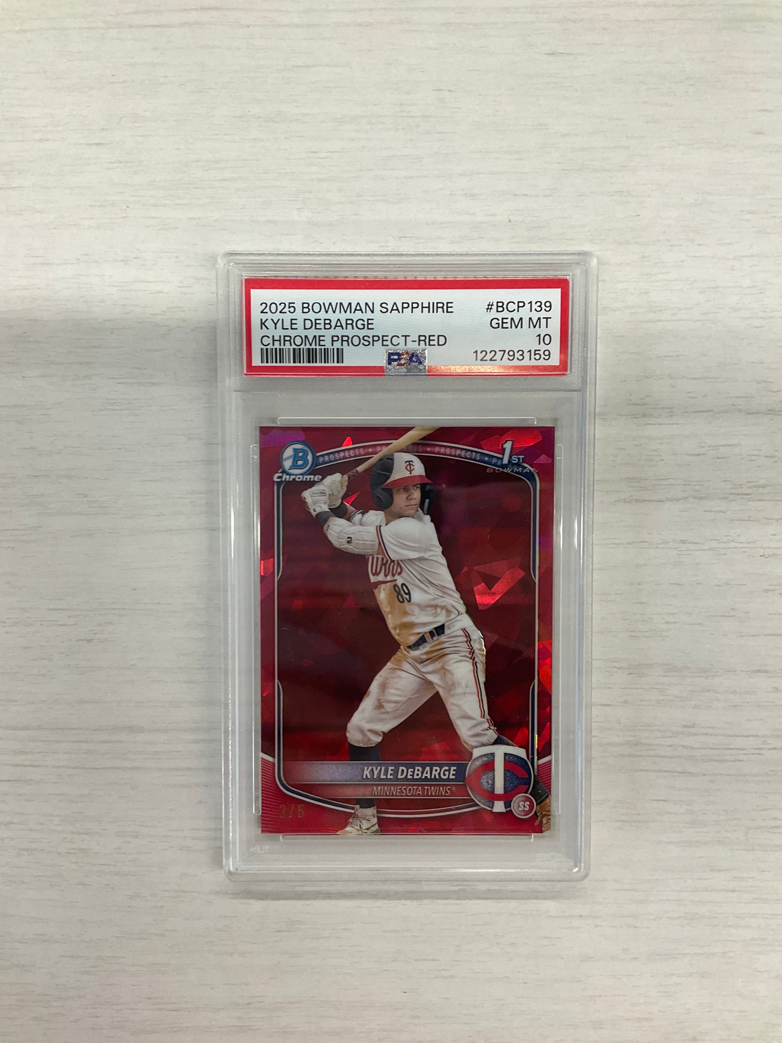 2025 Bowman Sapphire Kyle Debarge Red /5 PSA 10