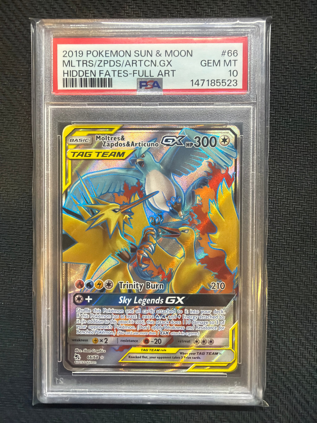 2019 Pokemon Hidden Fates Moltres, Zapdos, & Articuno 66 PSA 10