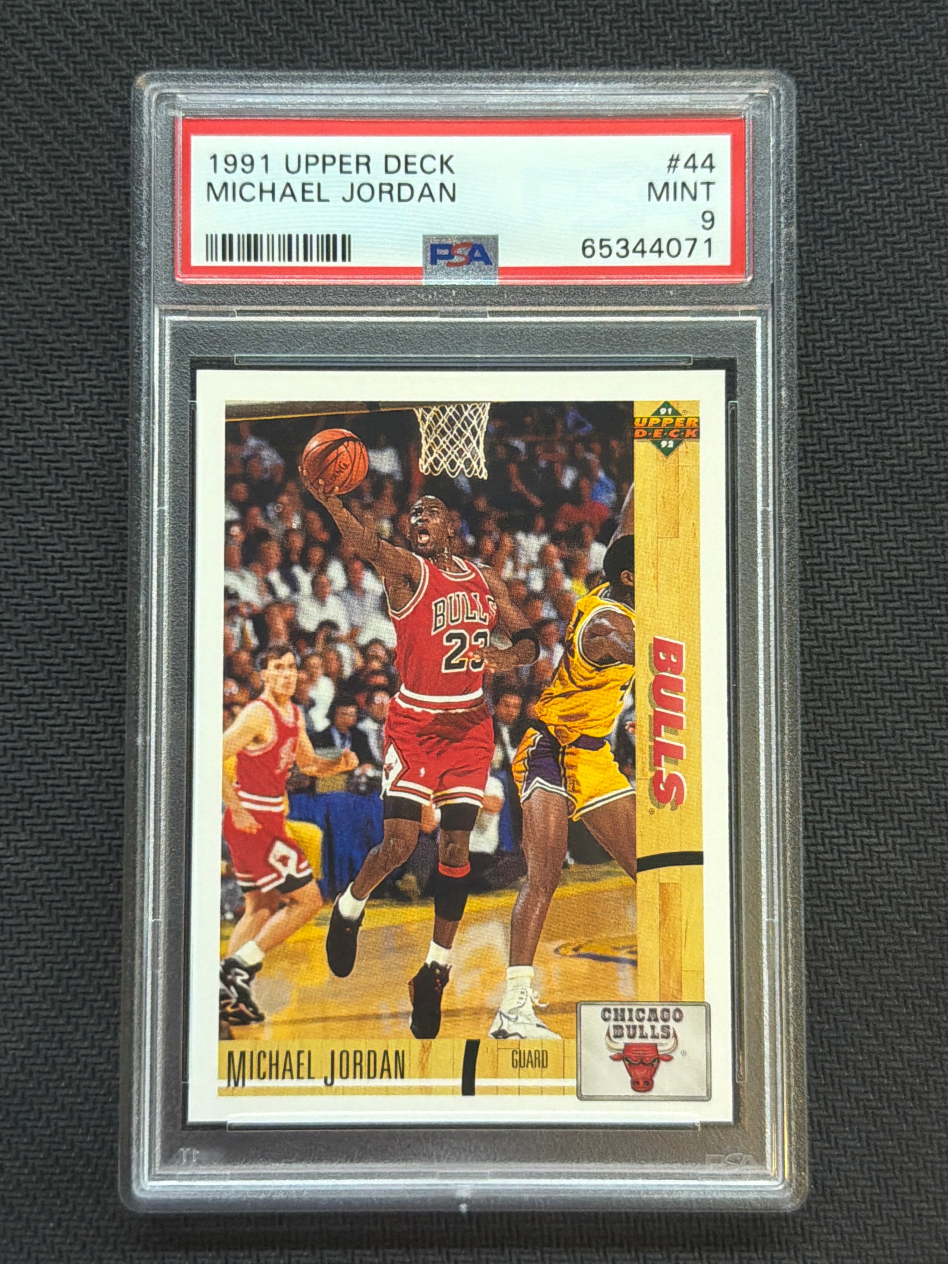 1991 Upper Deck Michael Jordan #44 PSA 9 071