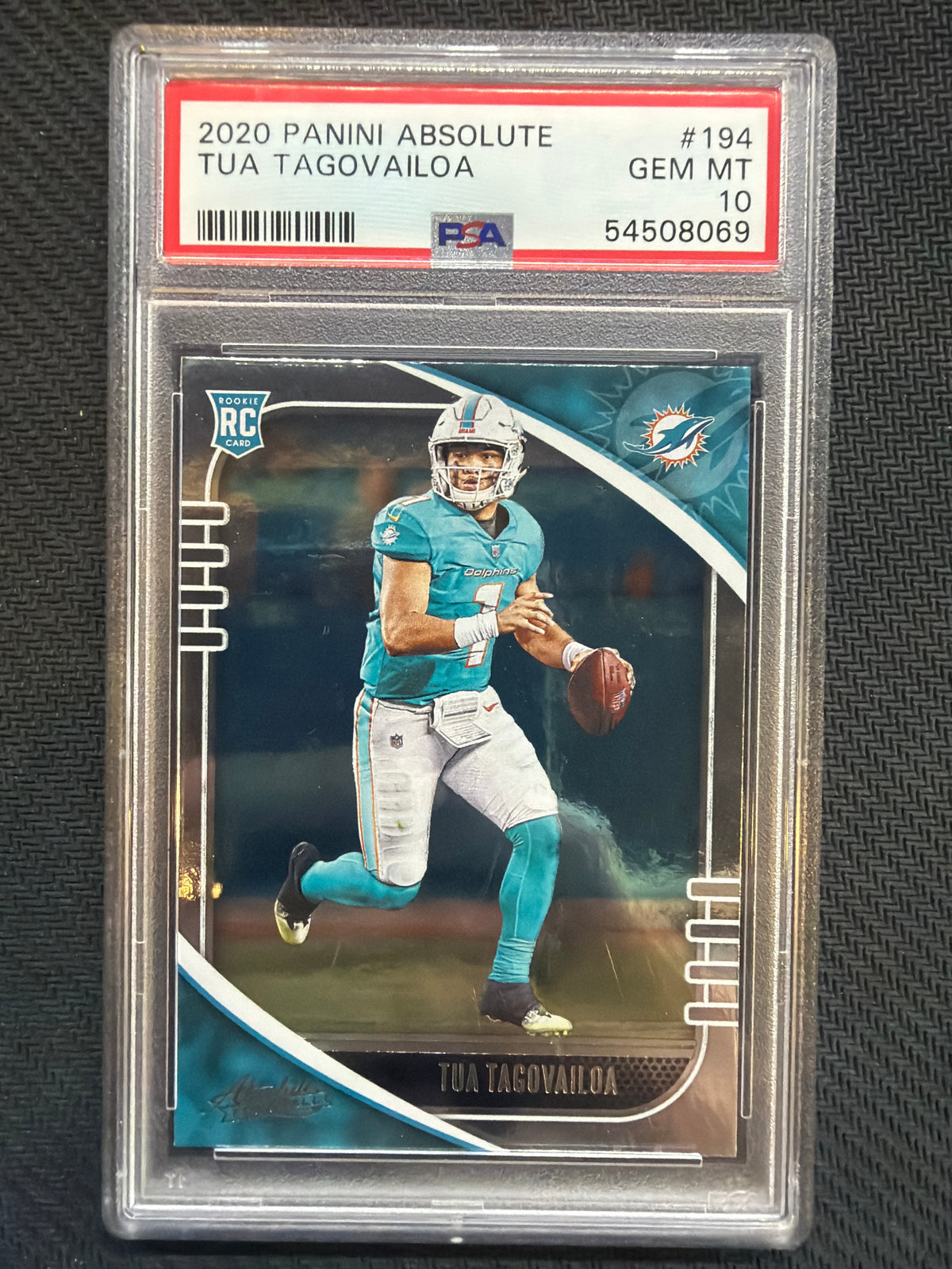 2020 Panini Absolute Tua Tagovailoa #194 Rookie PSA 10 Dolphins