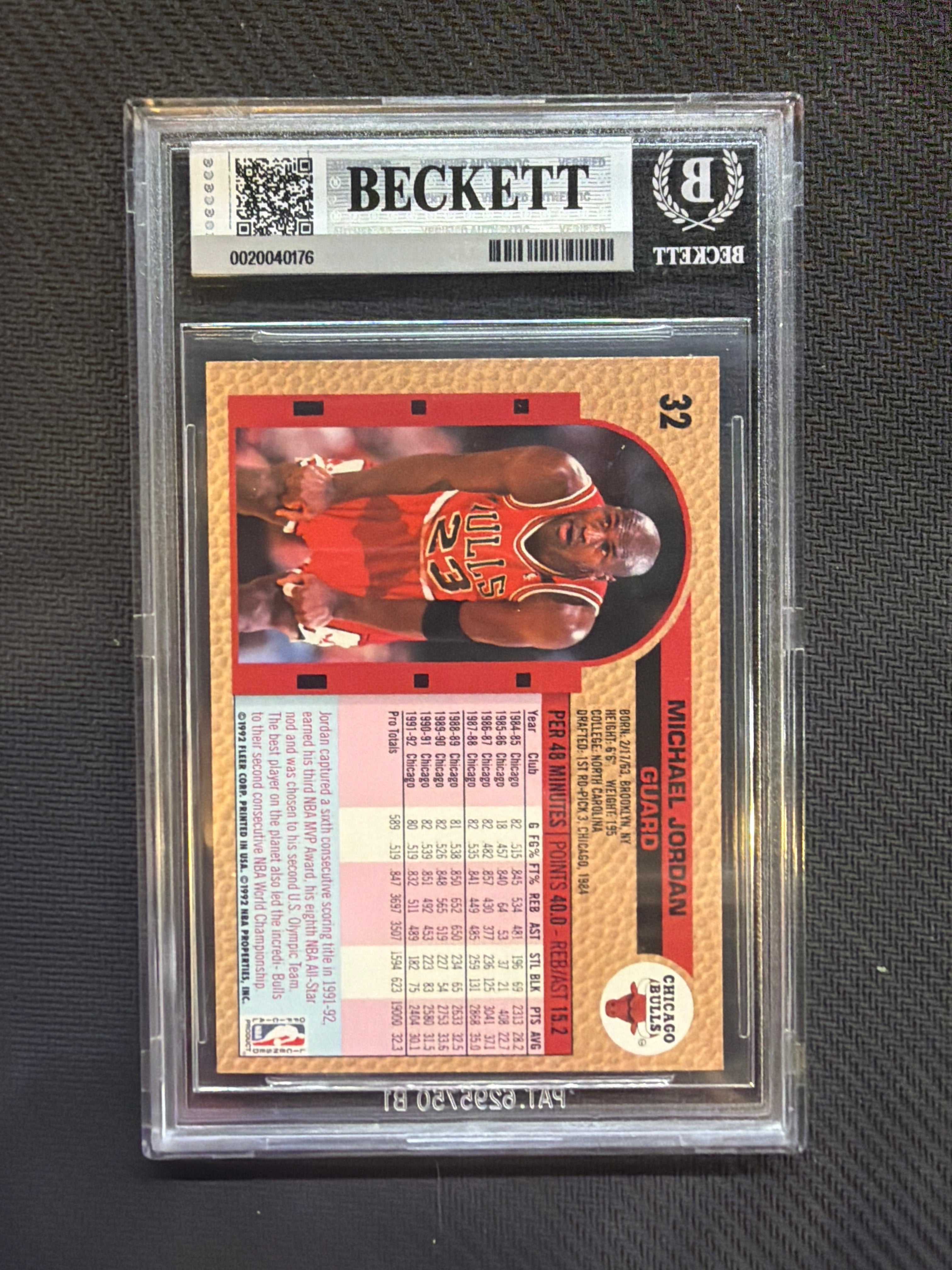 1992-93 Fleer Michael Jordan BGS 8.5 Bulls
