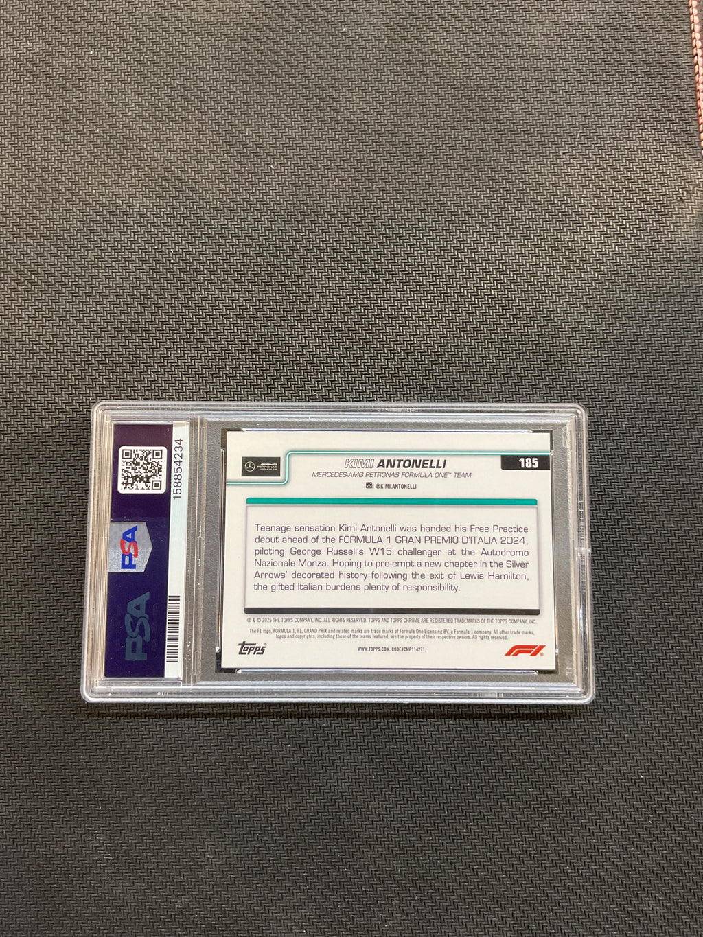 2025 Topps Chrome F1 Kimi Antonelli On the Move Pink Checker Flagg Rookie /250 PSA 9