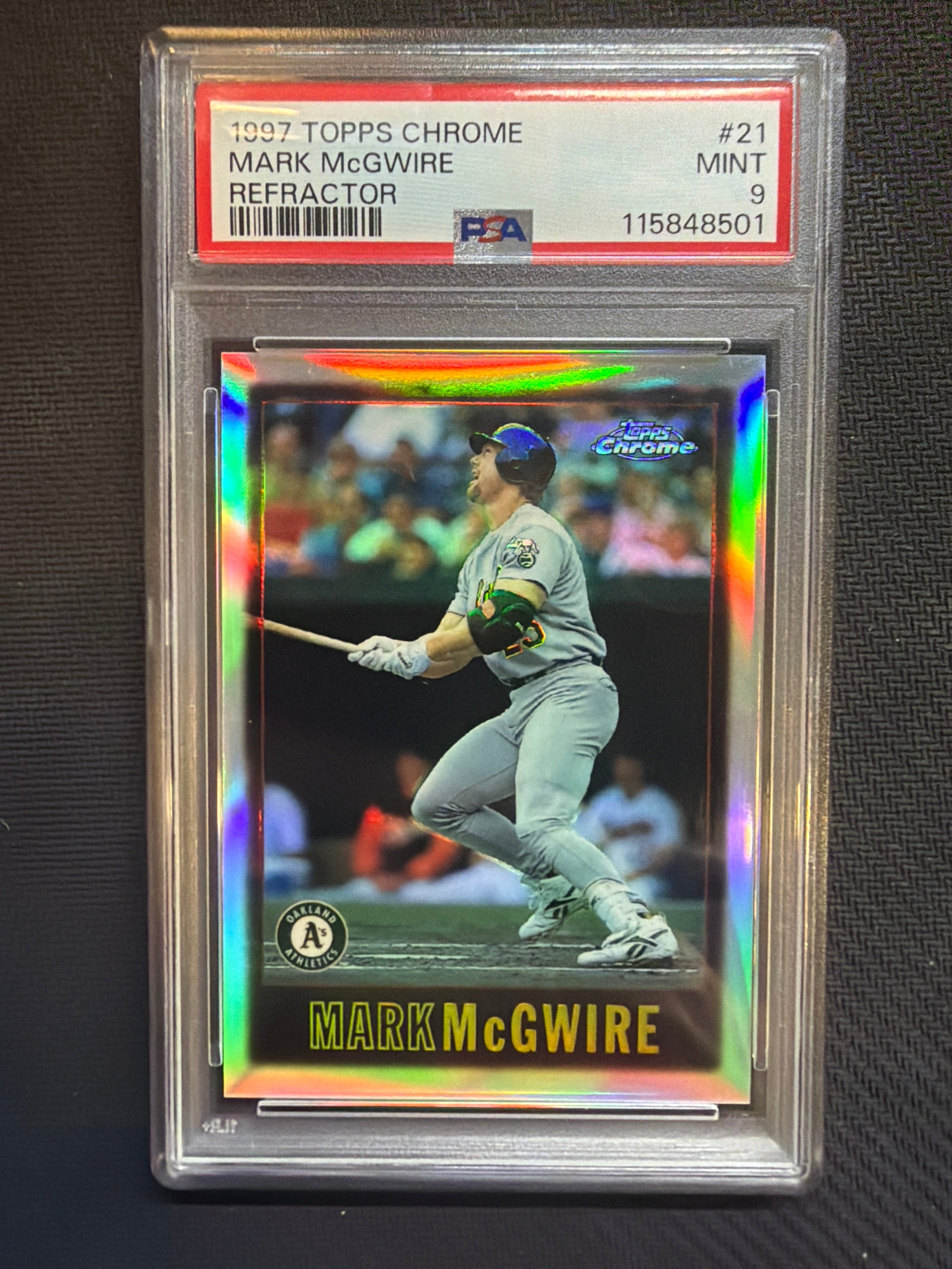 1997 Topps Chrome Mark McGwire Refractor #21 PSA 9 501