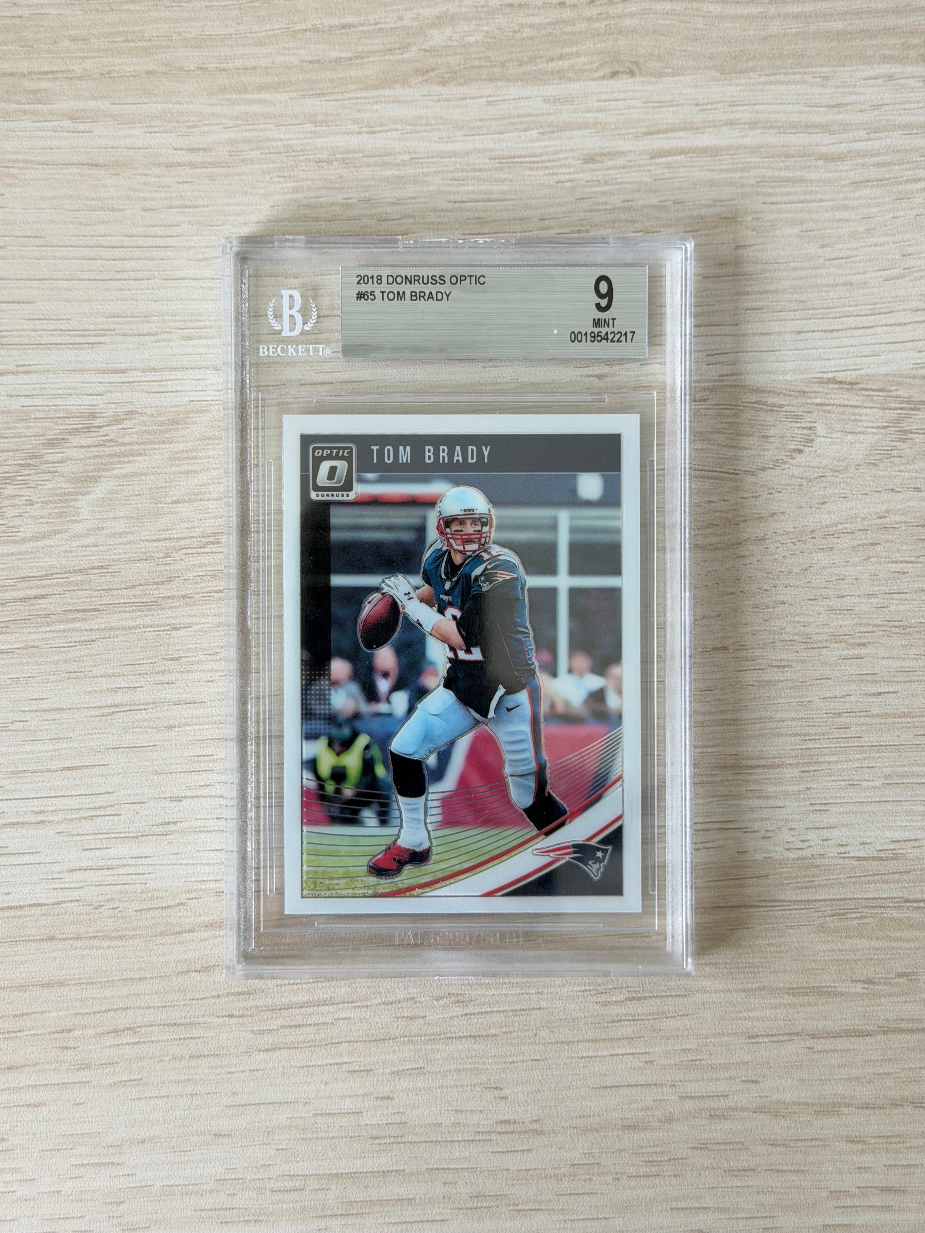 2018 Donruss Optic Tom Brady BGS 9 Pats
