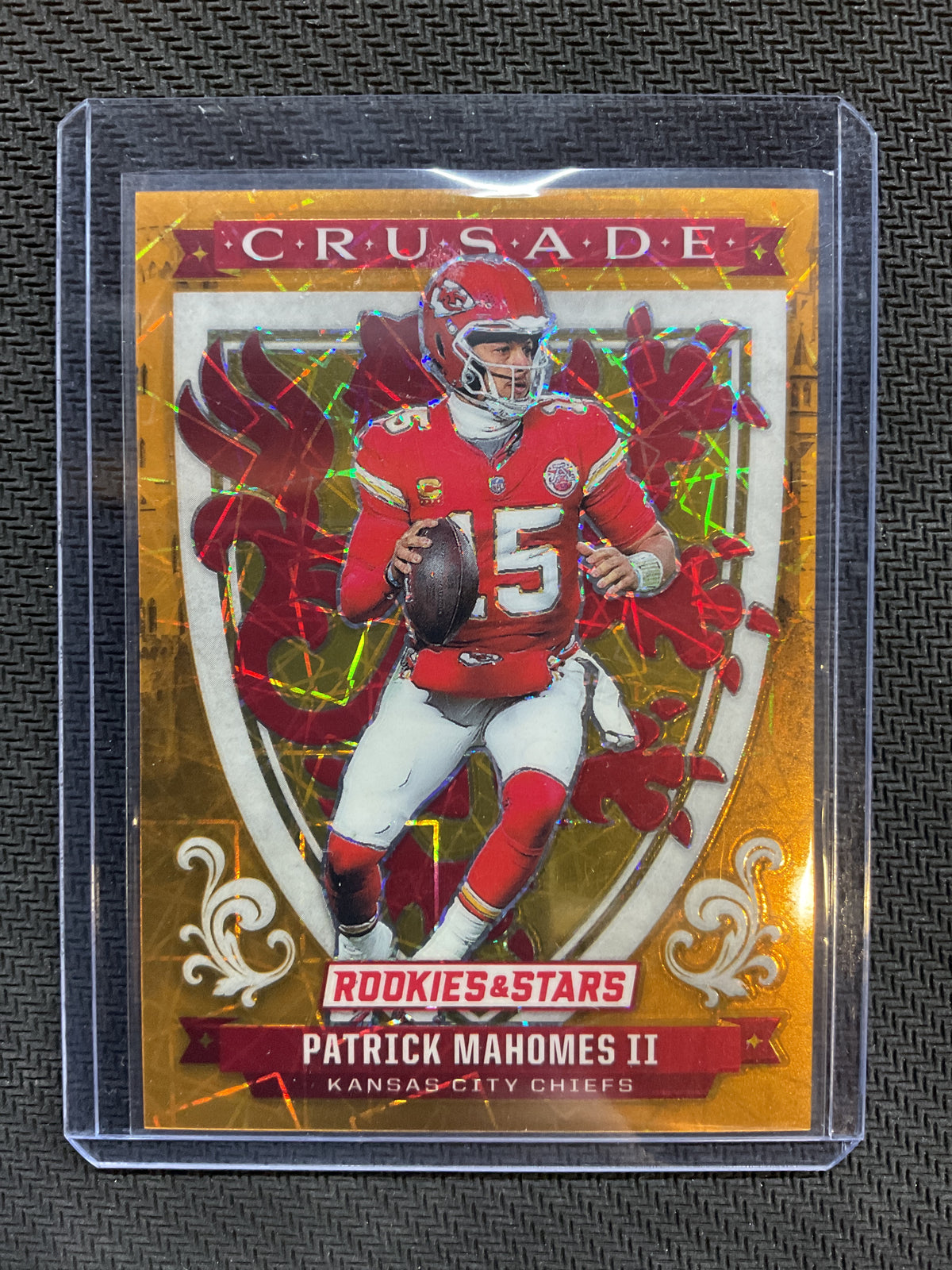 2025 Panini Rookies & Stars Patrick Mahomes Crusade Gold Lazer /10 #1 Chiefs