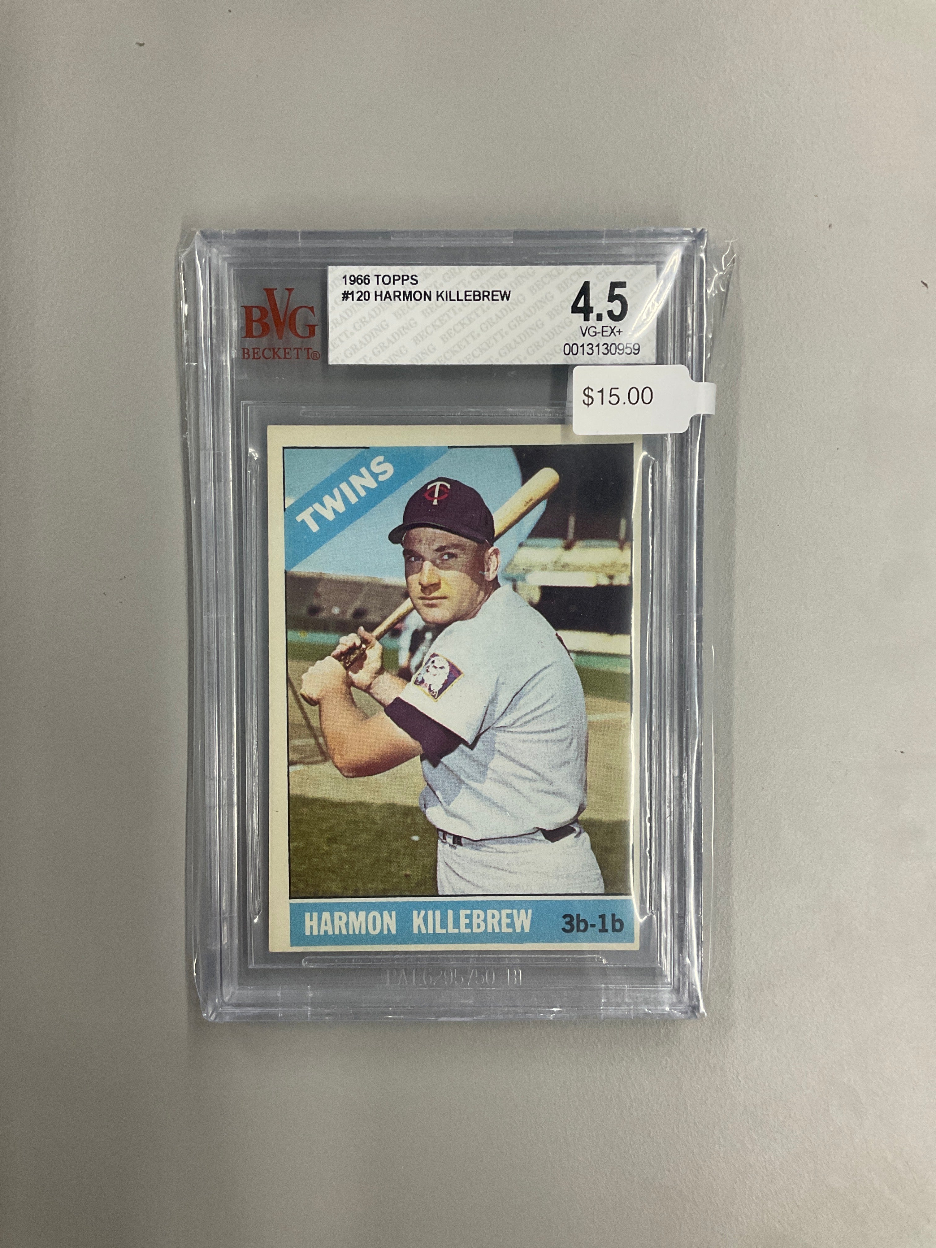 1966 Topps #120 Harmon Killebrew BVG 4.5