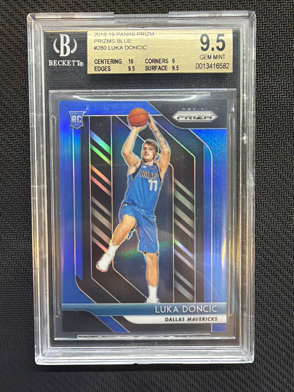2018 Panini Prizm Blue Prizm Luka Doncic #280 /199 BGS 9.5 Mavericks