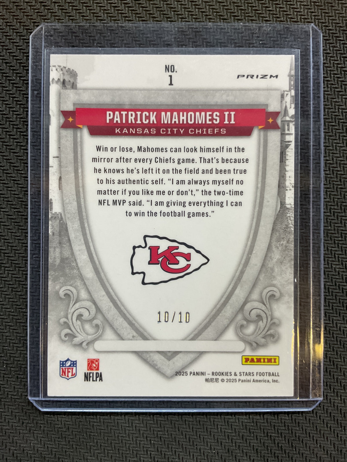 2025 Panini Rookies & Stars Patrick Mahomes Crusade Gold Lazer /10 #1 Chiefs