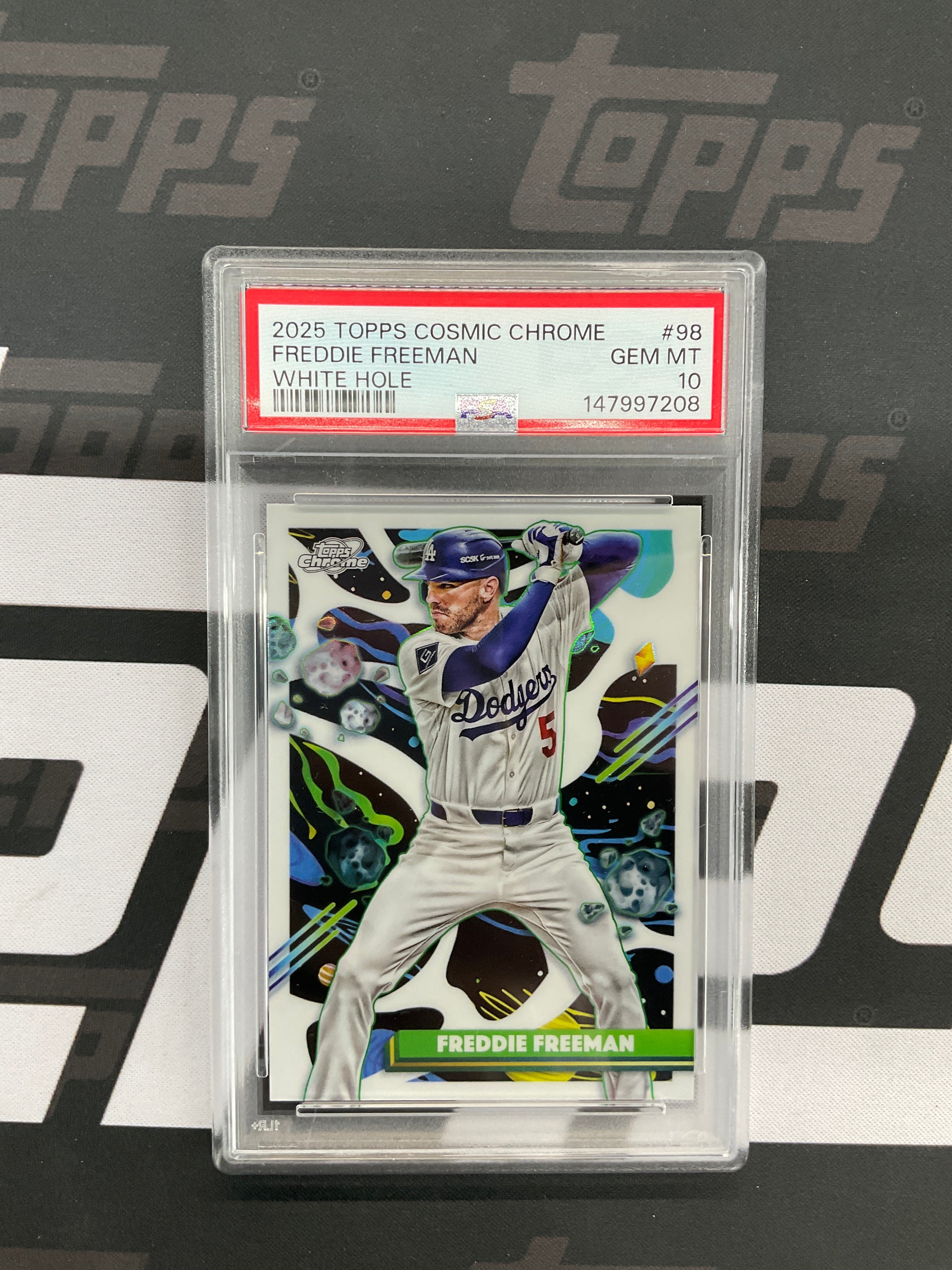 2025 Topps Chrome Cosmic #98 Freddie Freeman