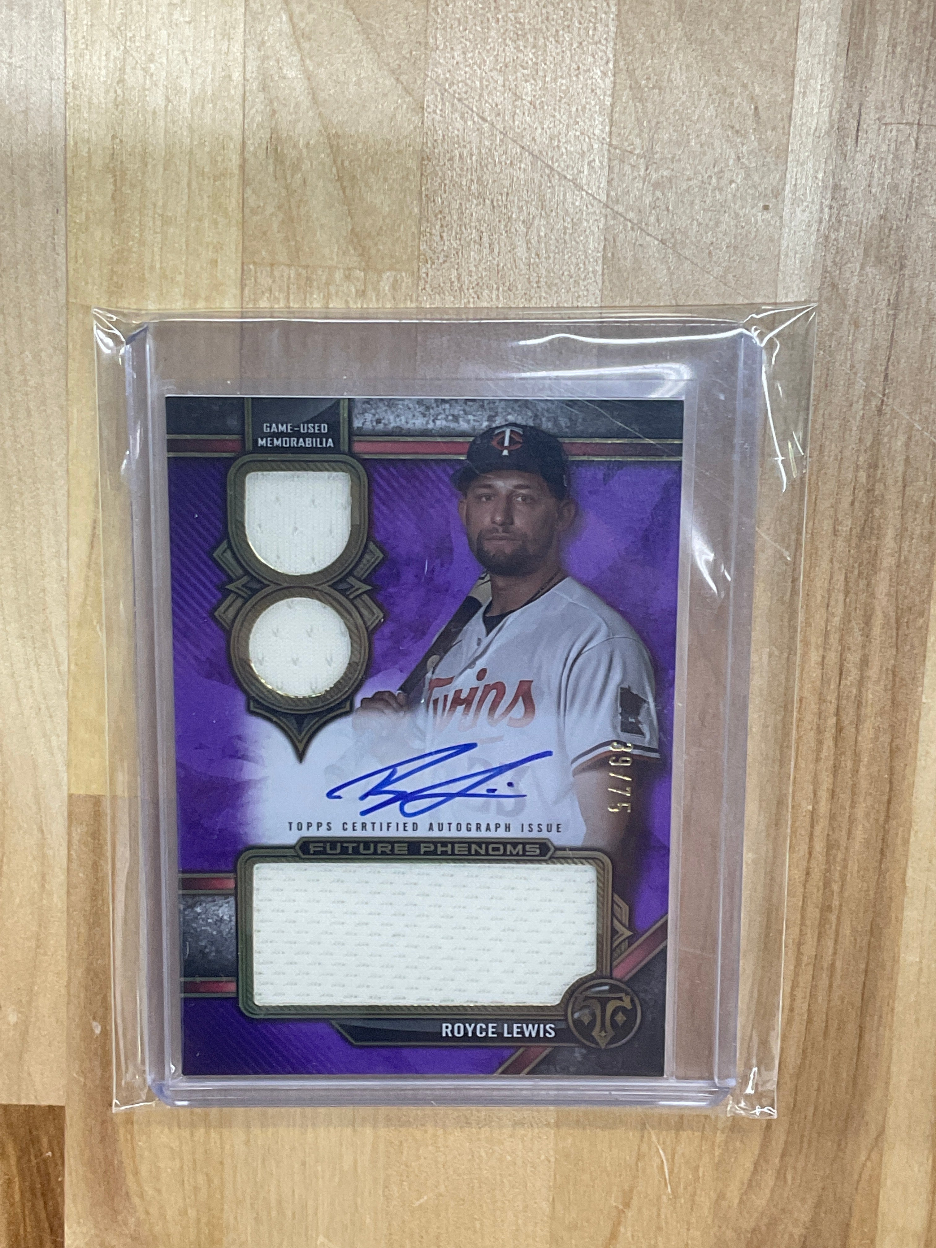 2024 Topps Triple Threads Royce Lewis Patch Auto /75