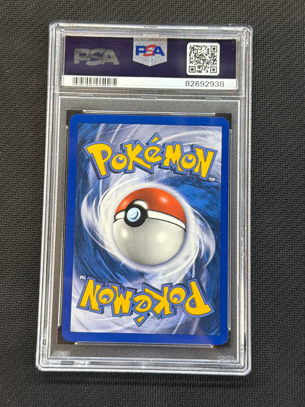 2005 Typhlosion Rev. Foil 17 PSA 8