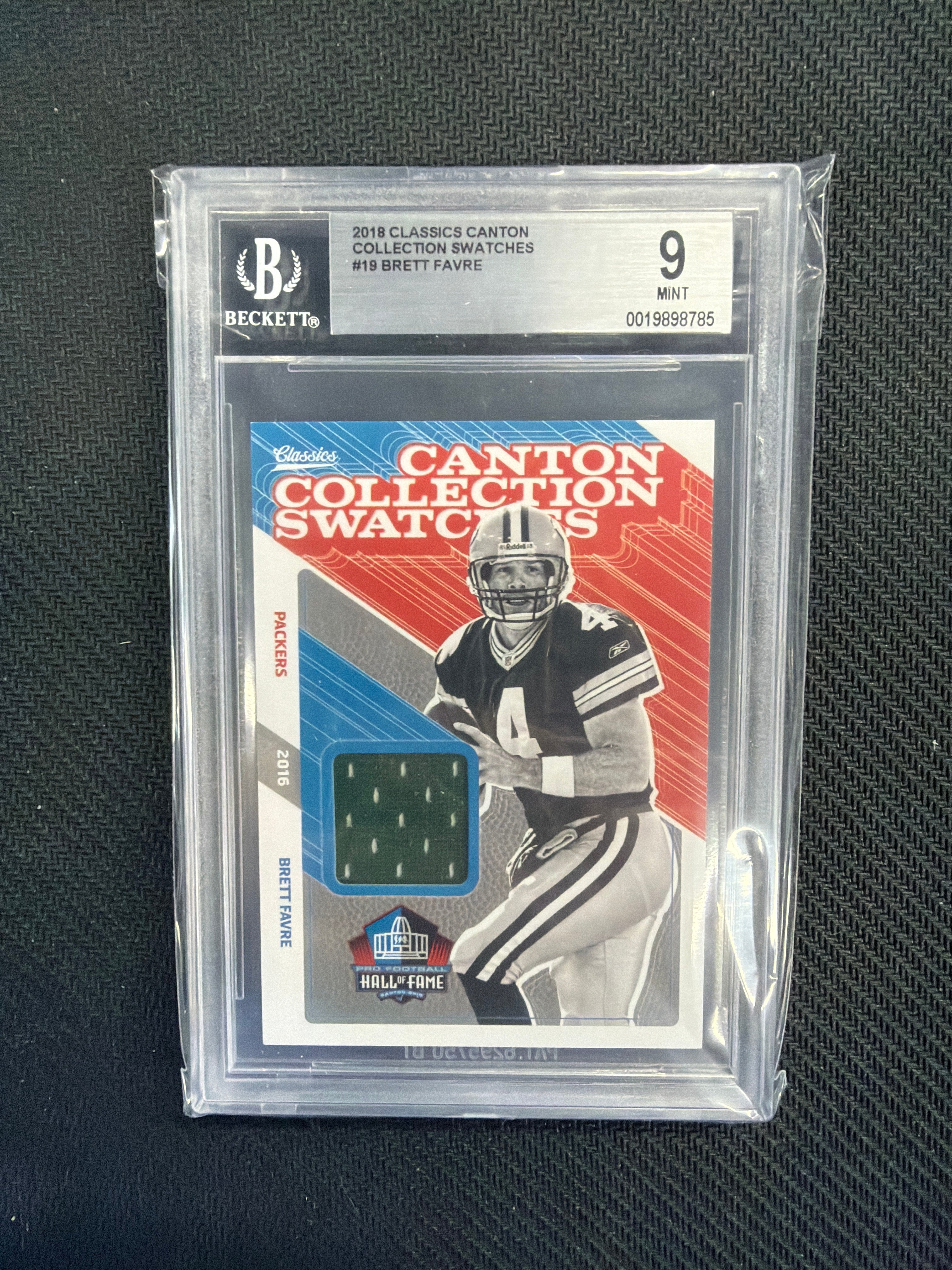2018 Panini Classics Brett Facre Patch BGS 9 Green Bay