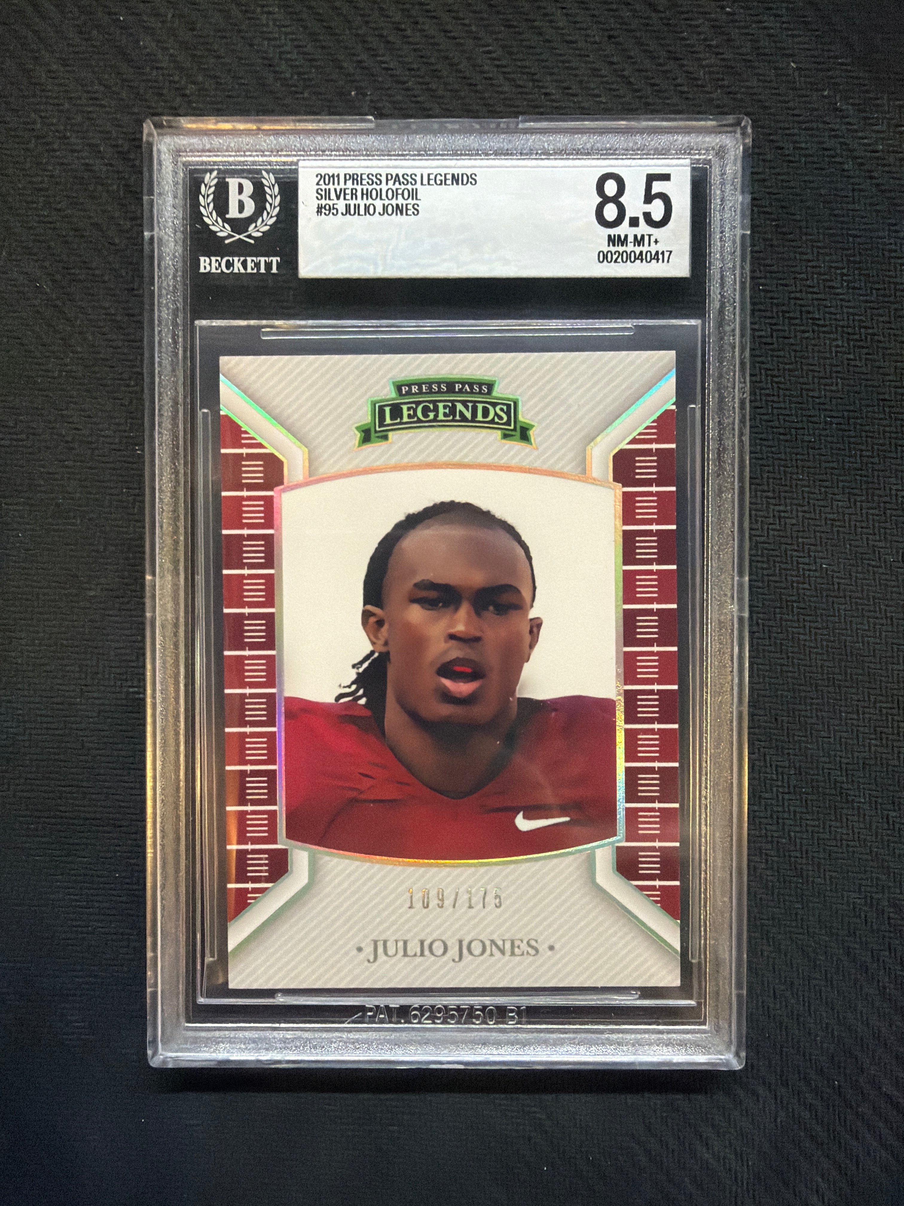 2011 Press Pass Legends Julio Jones Silver /175 BGS 8.5 Alabama