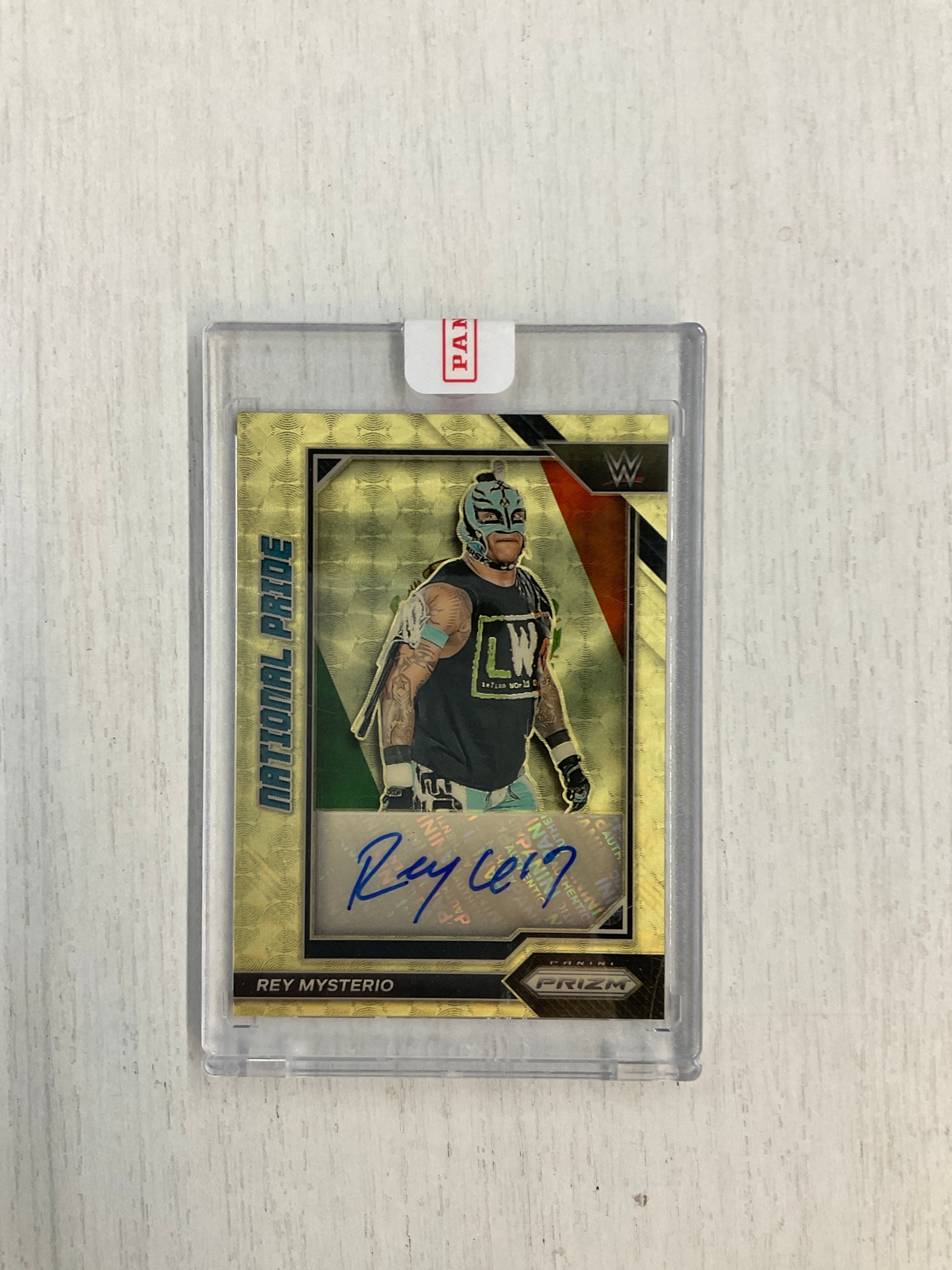 2023 Chronicles Rey Mysterio Gold Vinyl Auto 1/1