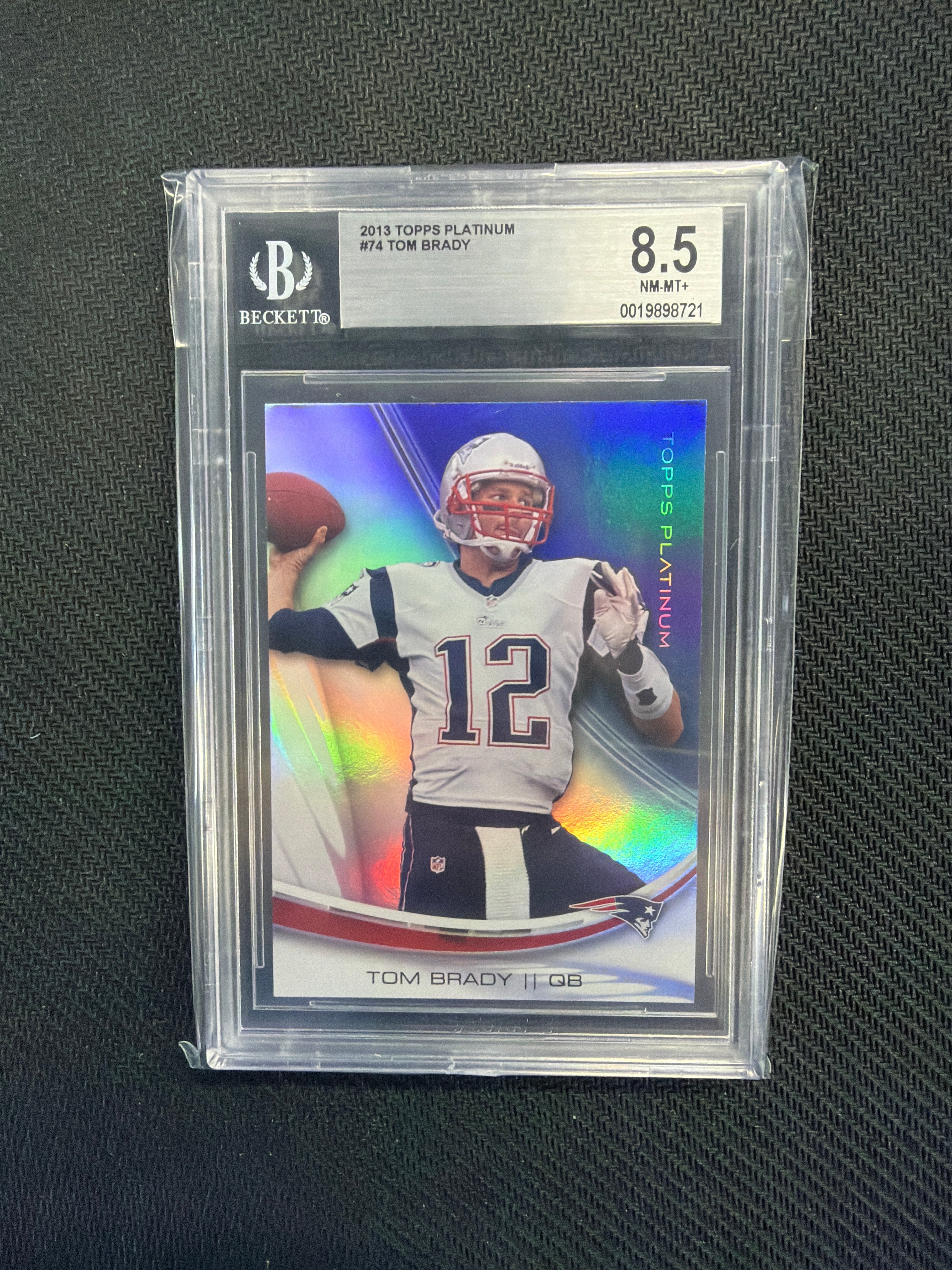 2013 Topps Platinum Tom Brady BGS 8.5
