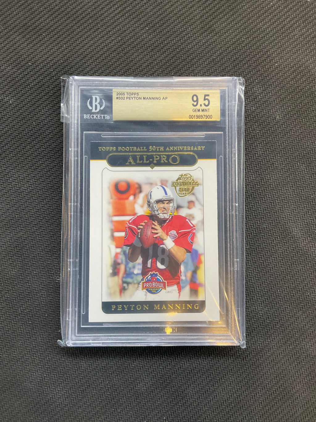 2005 Topps Peyton Manning All-Pro BGS 9.5