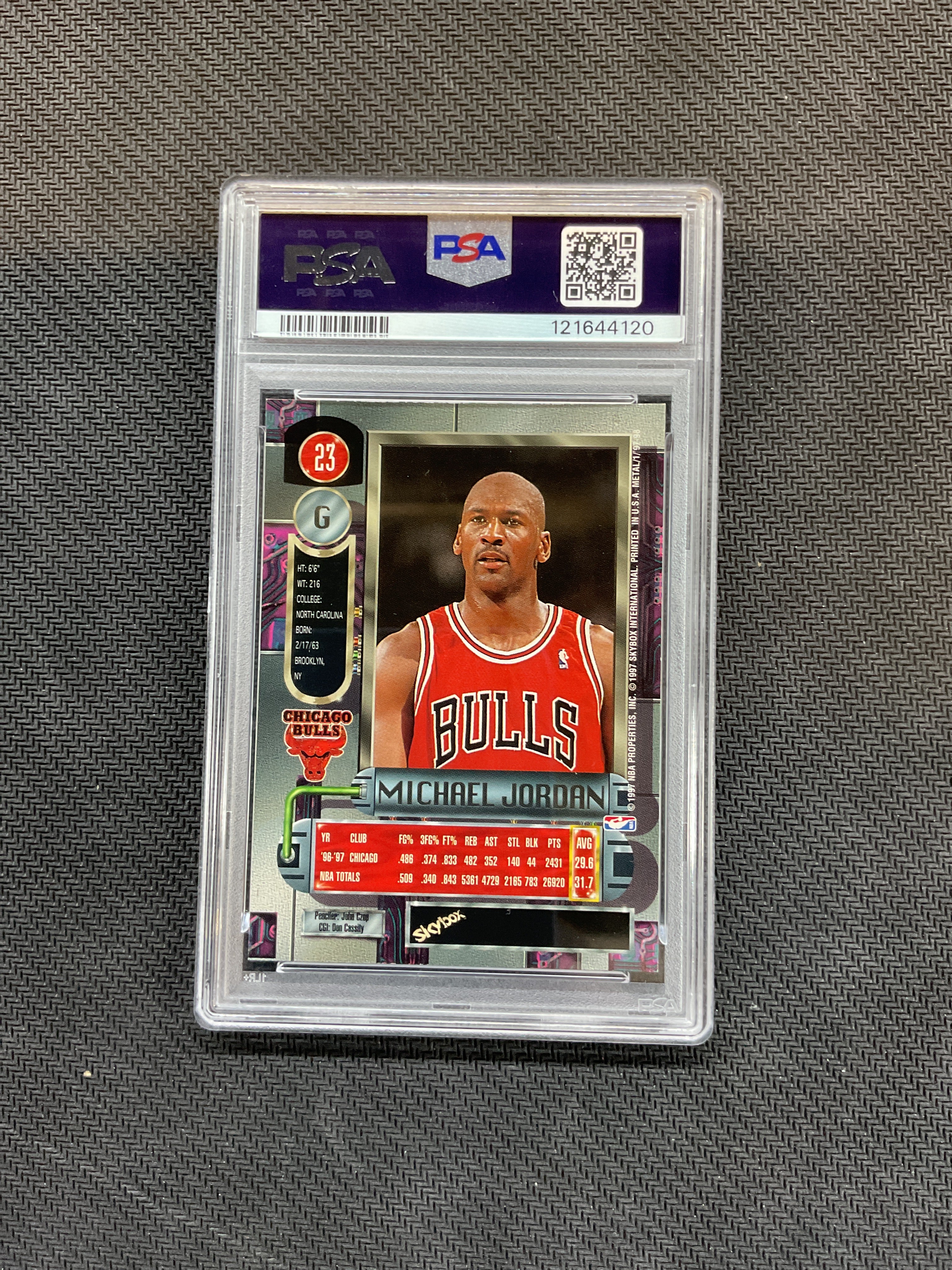 1997 Metal Universe Michael Jordan #23 PSA 7 Bulls