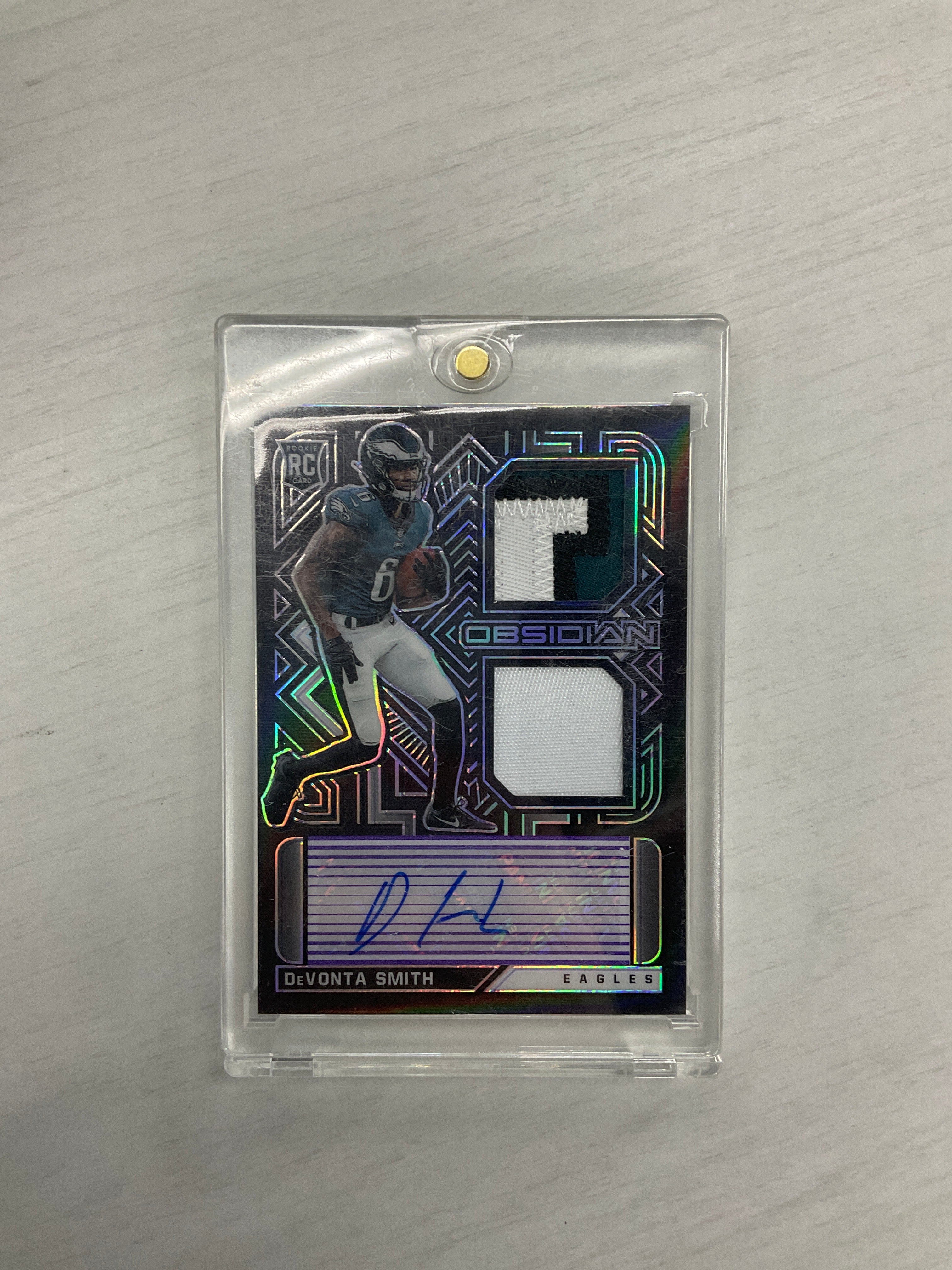 2021 Obsidian DeVonta Smith Patch Auto /40 Purple