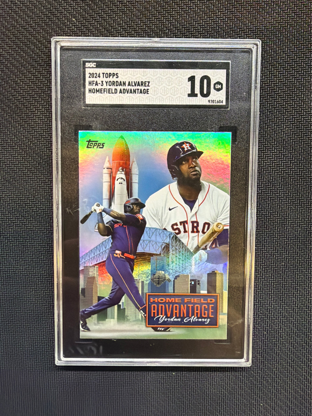 2024 Topps Yordan Alvarez Home Field Advantage SGC 10 Astros