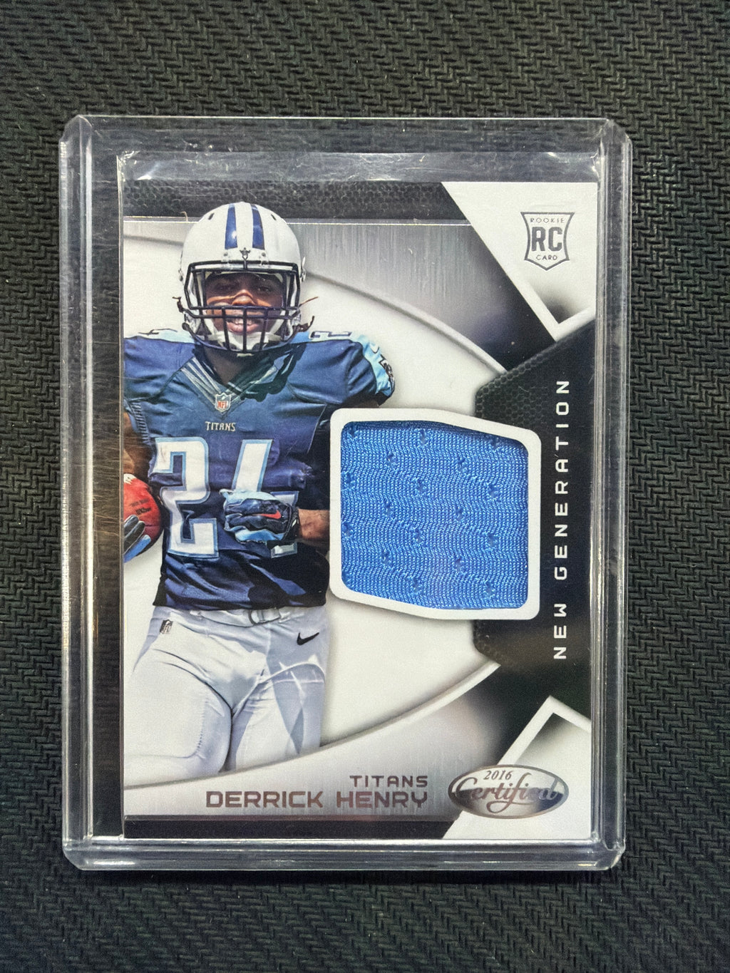 2016 Panini Certified Derrick Henry Rookie Patch Titans