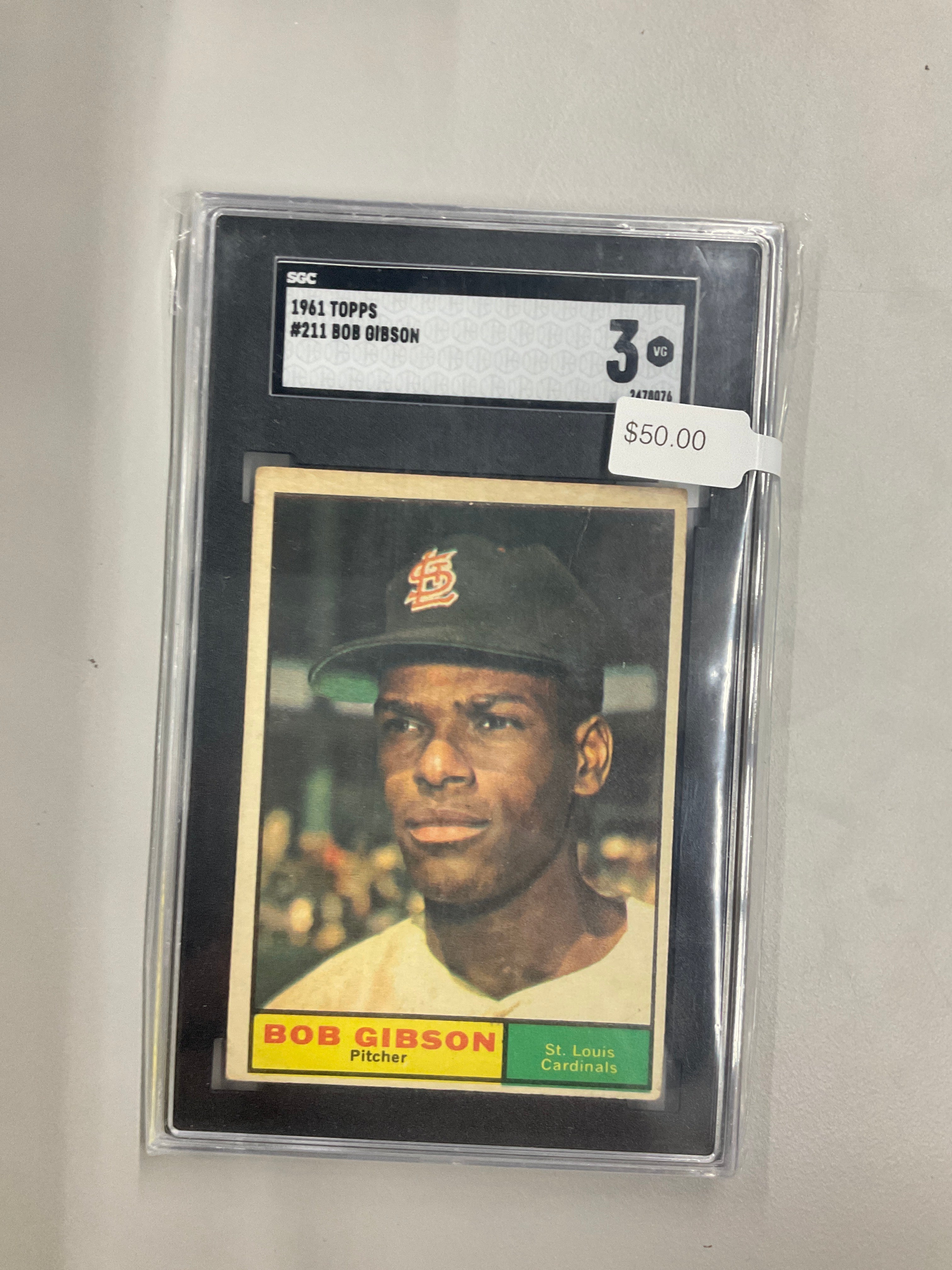 1961 Topps #211 Bob Gibson SGC 3 Cardinals