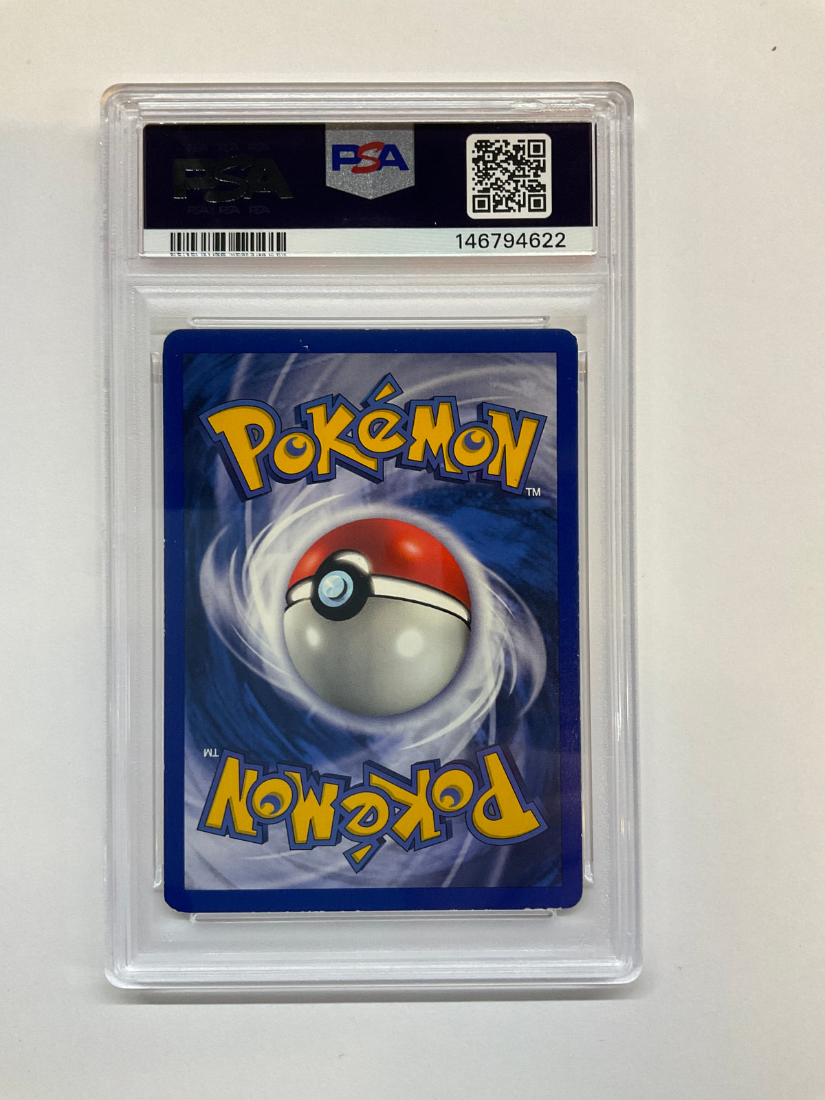 1999 Zapdos Holo 16 Shadowless PSA 4
