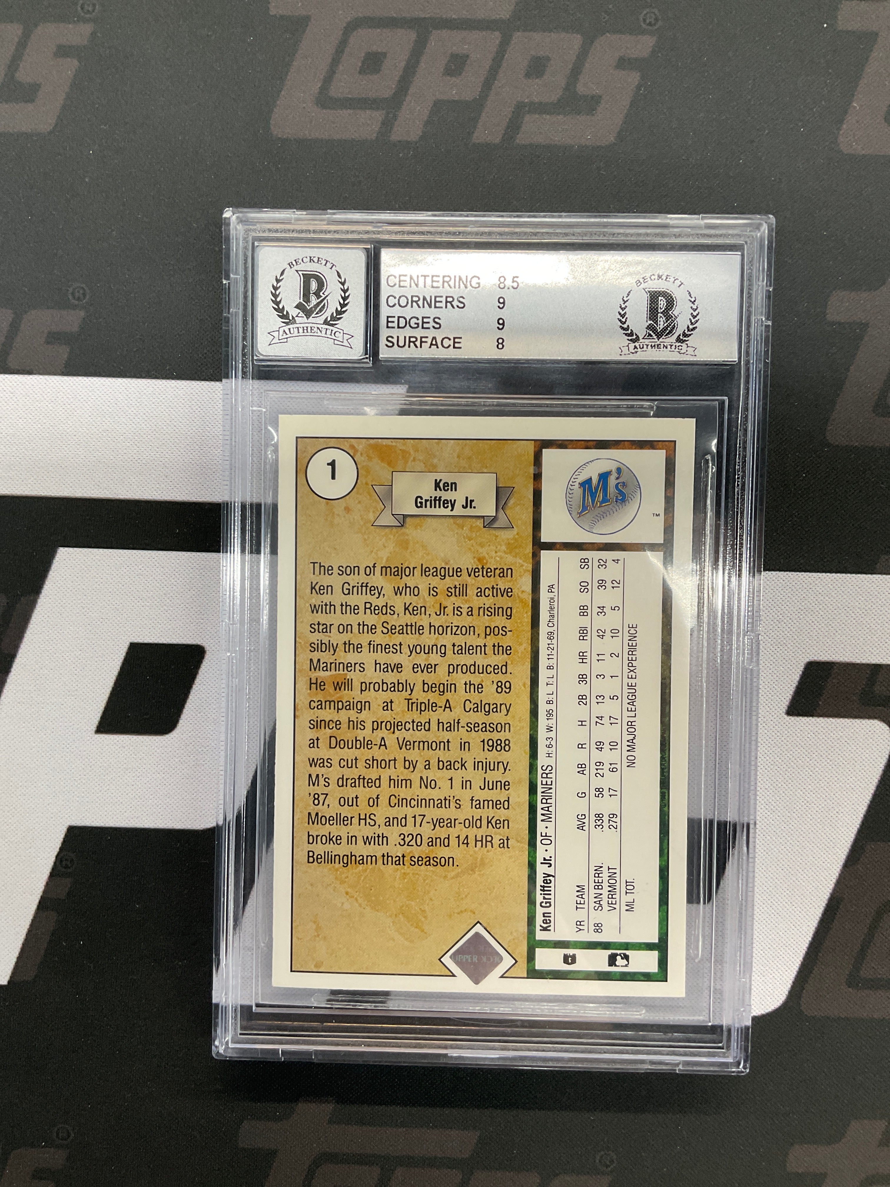 1989 Upper Deck Ken Griffey Jr. Rookie Auto BGS 8.5 10 Mariners