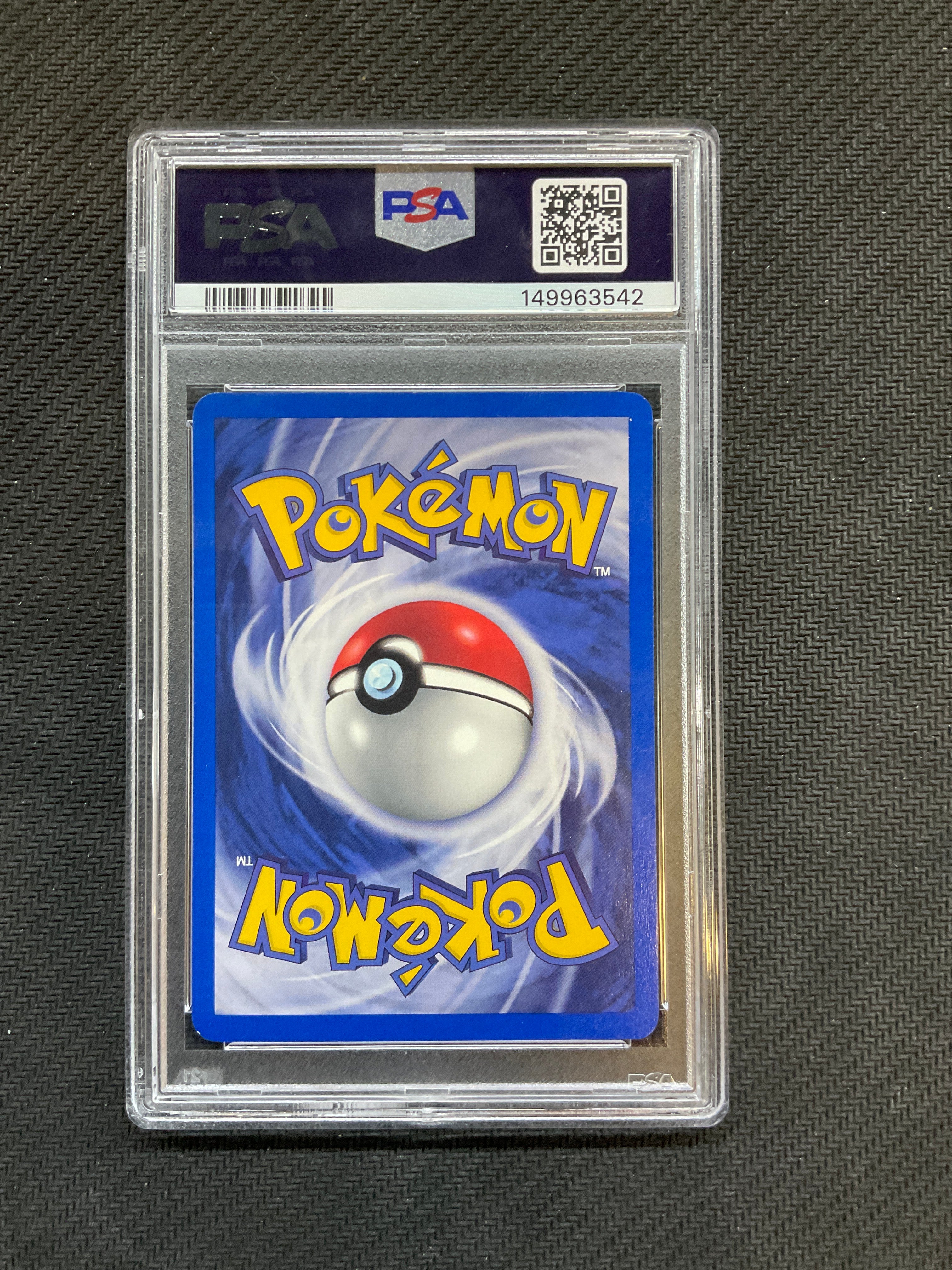 2001 Pokemon Neo Discovery Poliwrath Holo 9 1st Edition PSA 8