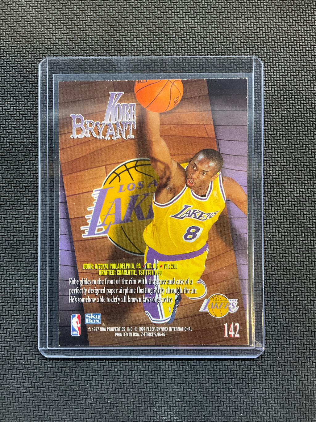 1996 Skybox Z-Force Kobe Bryant #142 Lakers