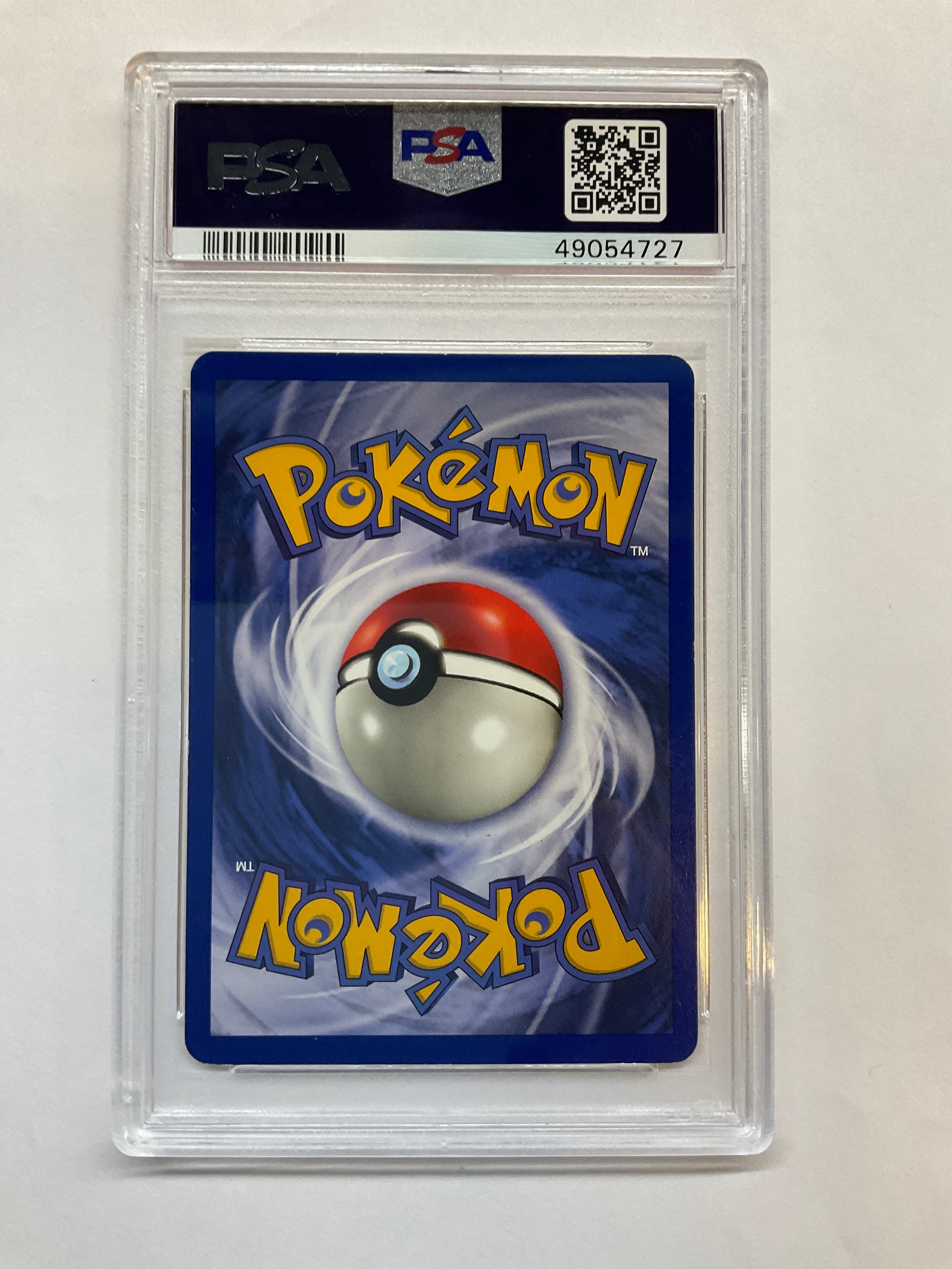 1999 Pokemon Fossil Moltres Holo 12 PSA 8