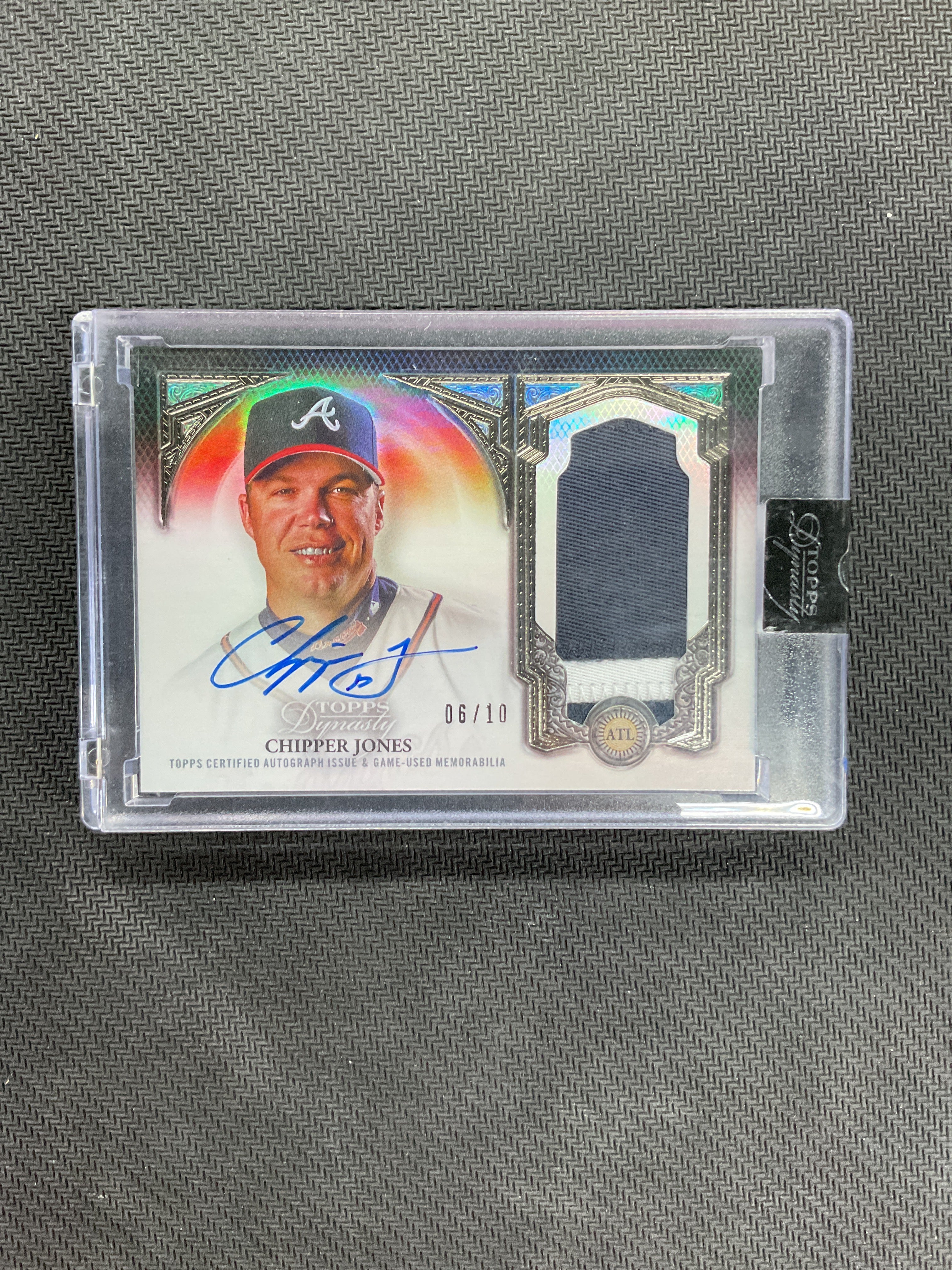 2023 Topps Dynasty Chipper Jones Patch Auto /10 Braves #CJ7