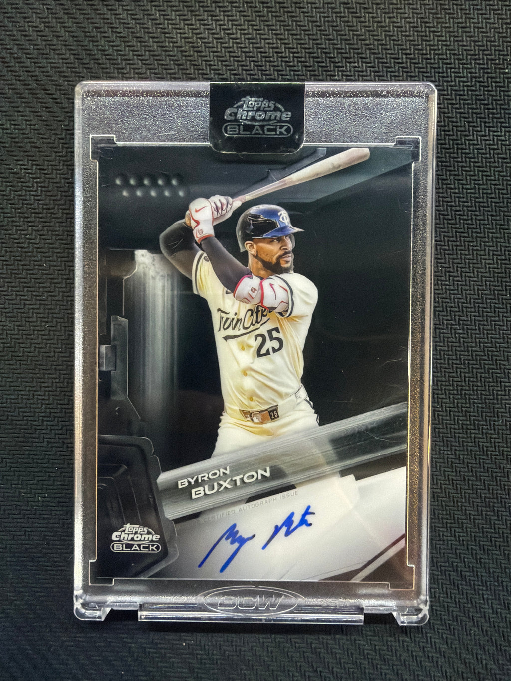 2026 Topps Chrome Black Byron Buxton Auto Twins