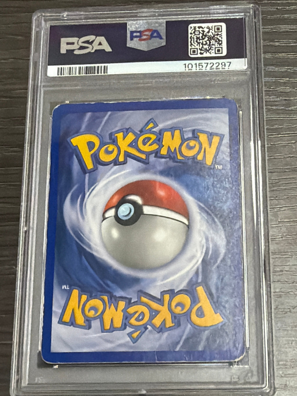 2006 Pokemon Charizard Holo Crystal Guardians #4 PSA 1