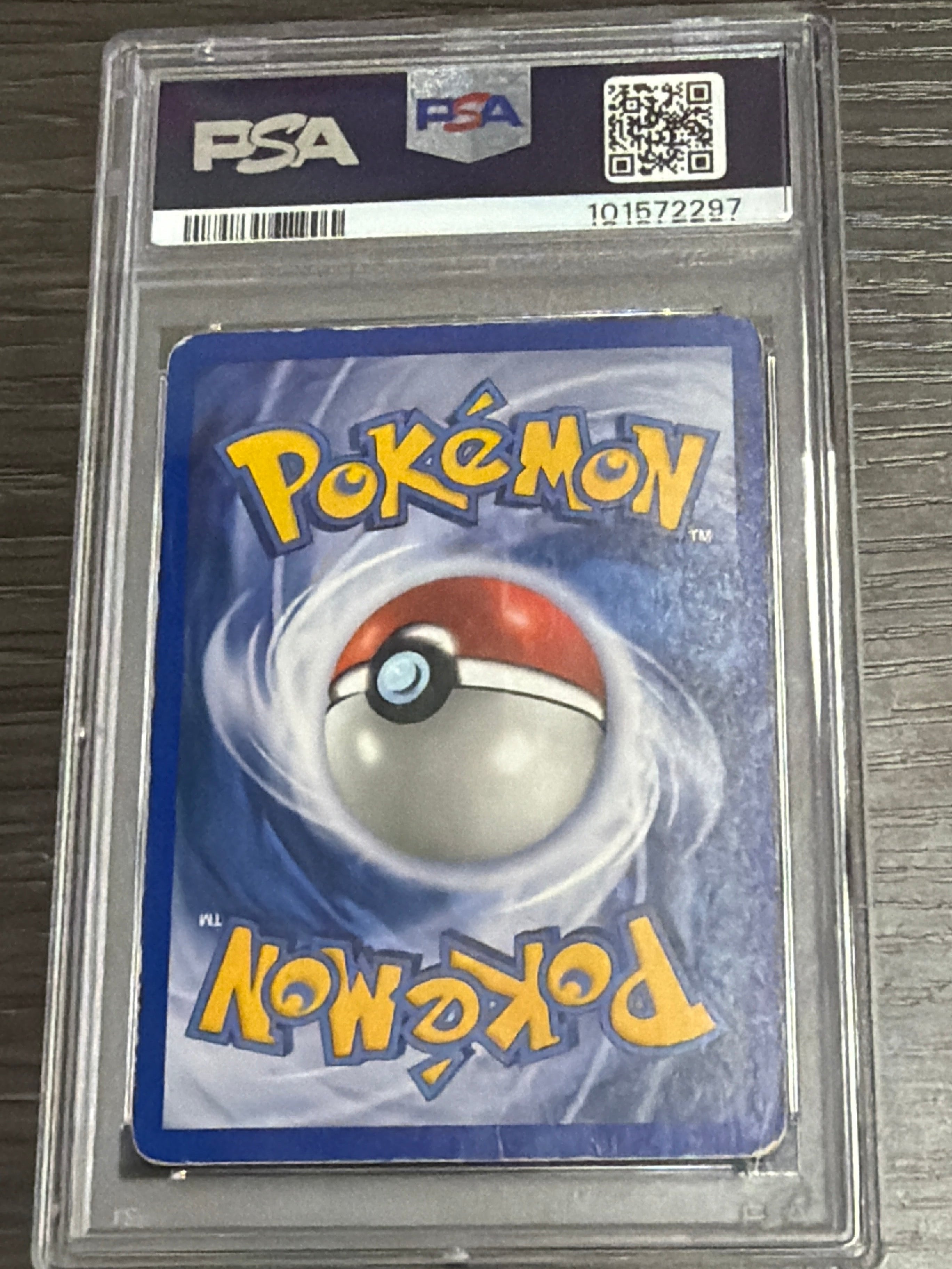 2006 Pokemon Charizard Holo Crystal Guardians #4 PSA 1