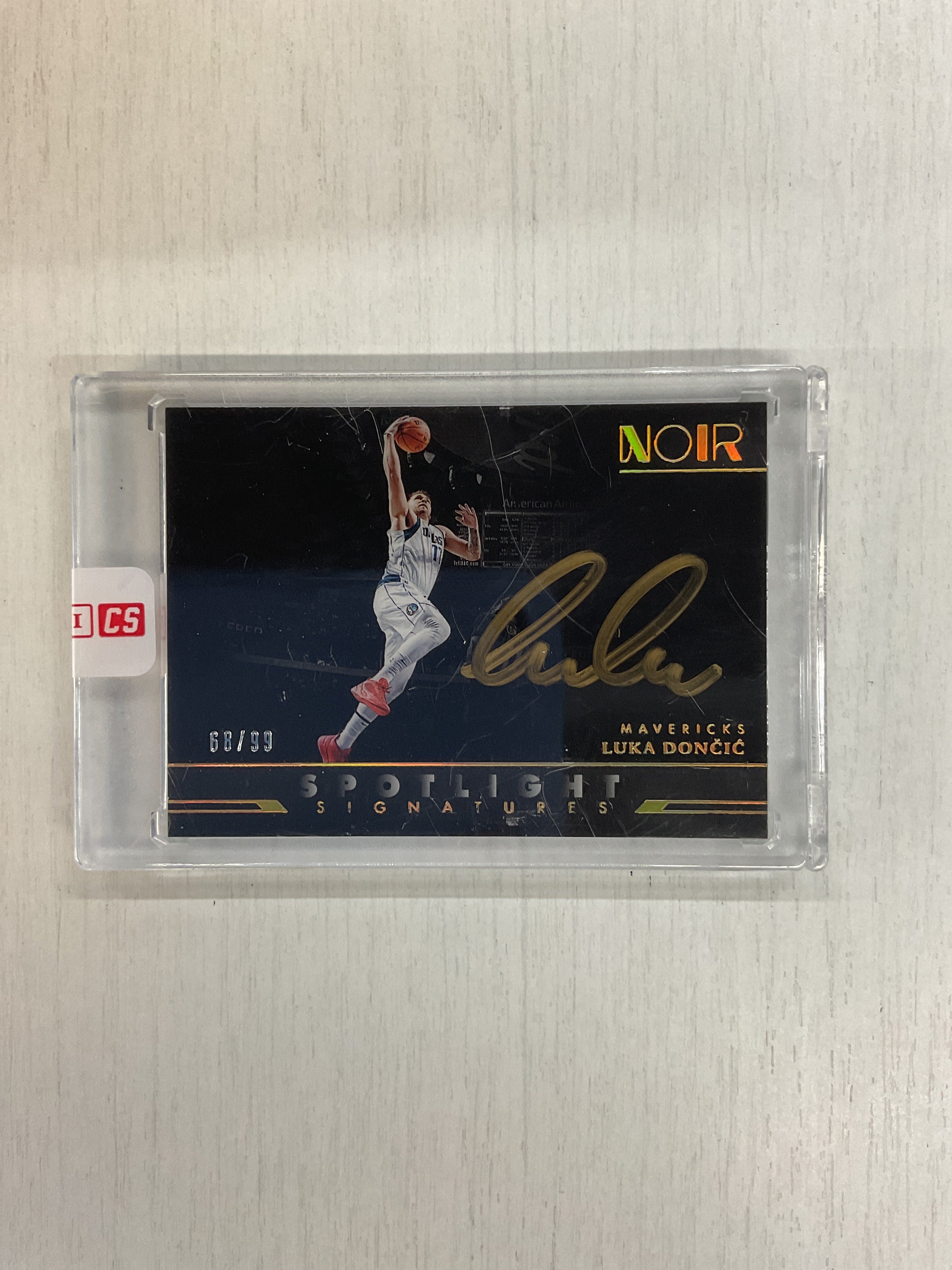 2022 Noir Luka Doncic Spotlight Signature Auto /99